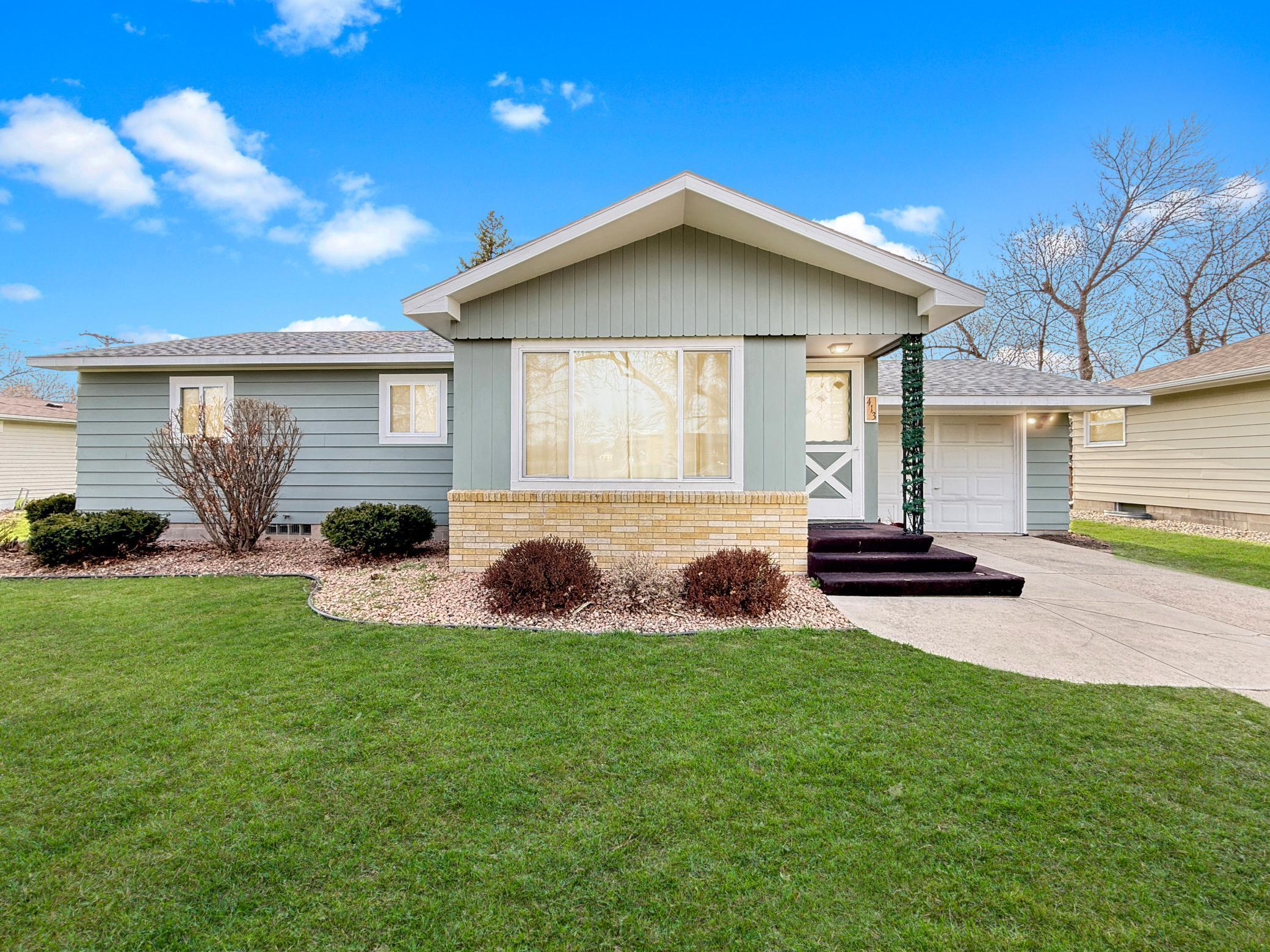 Homes for sale in Montevideo, MN | 413 S 13th St, Montevideo, MN 56265 | MLS# 7058642