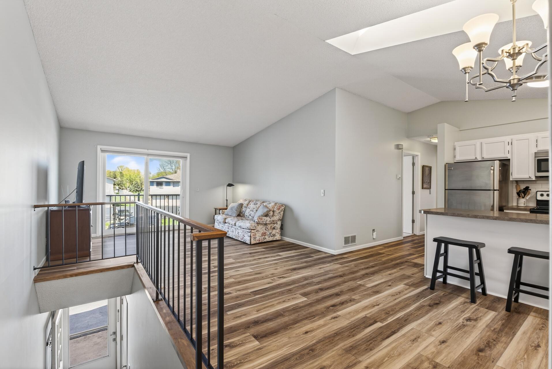 Homes for sale in Vadnais Heights, MN | 732 Parkside Dr #732H, Vadnais Heights, MN 55127 | MLS# 7058785