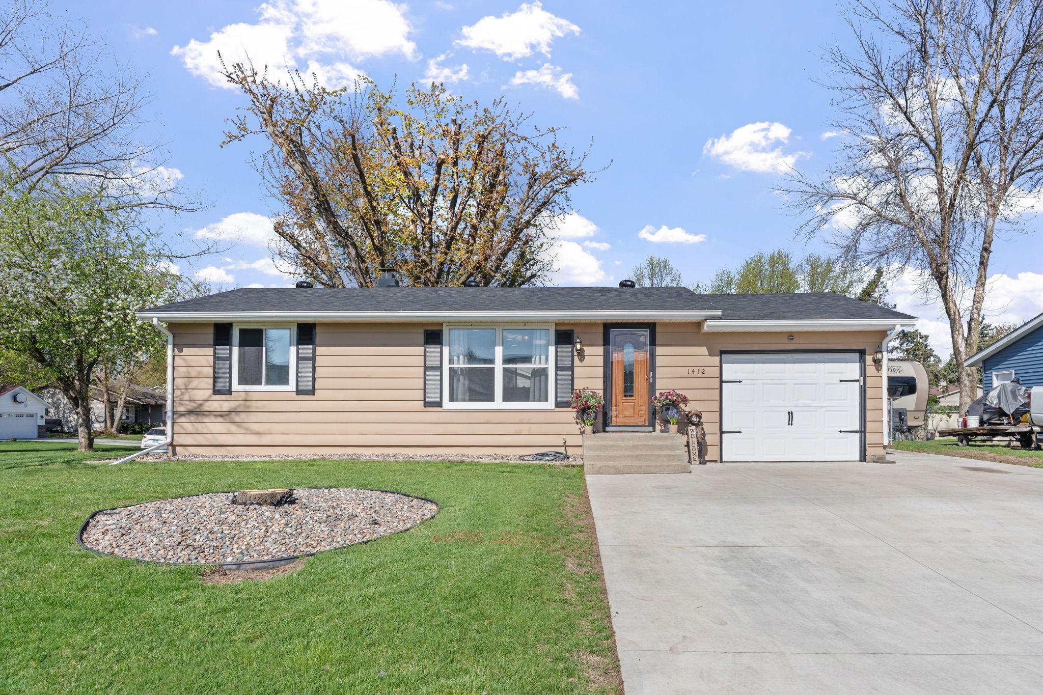 Homes for sale in Faribault, MN | 1412 Prairie Ave Sw, Faribault, MN 55021 | MLS# 7058849