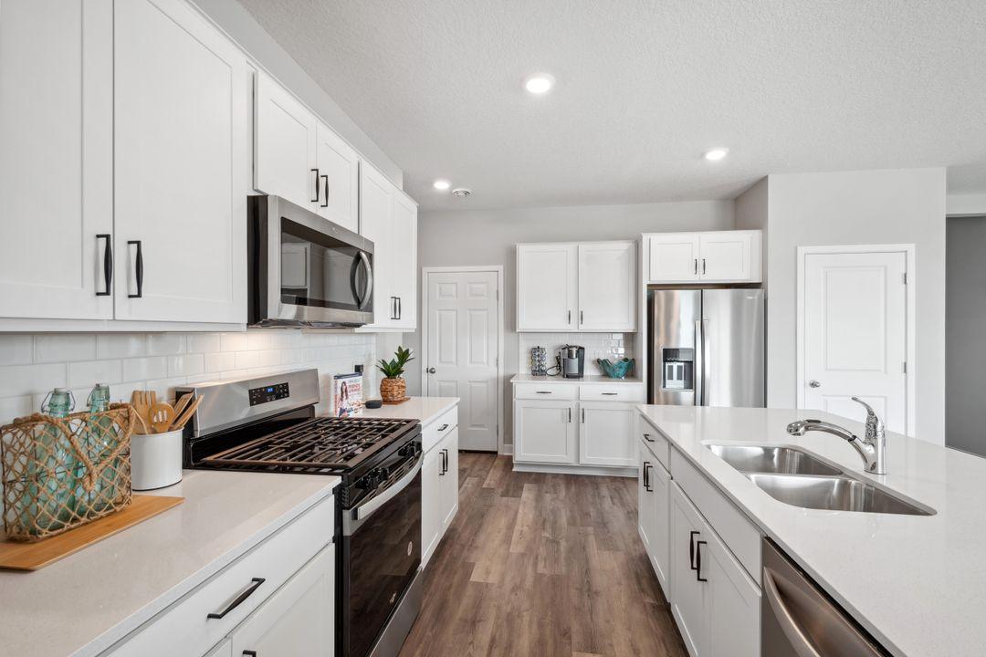 5th image of 201 Snowdrop Trl, Waconia, MN 55387 | MLS# 7058855