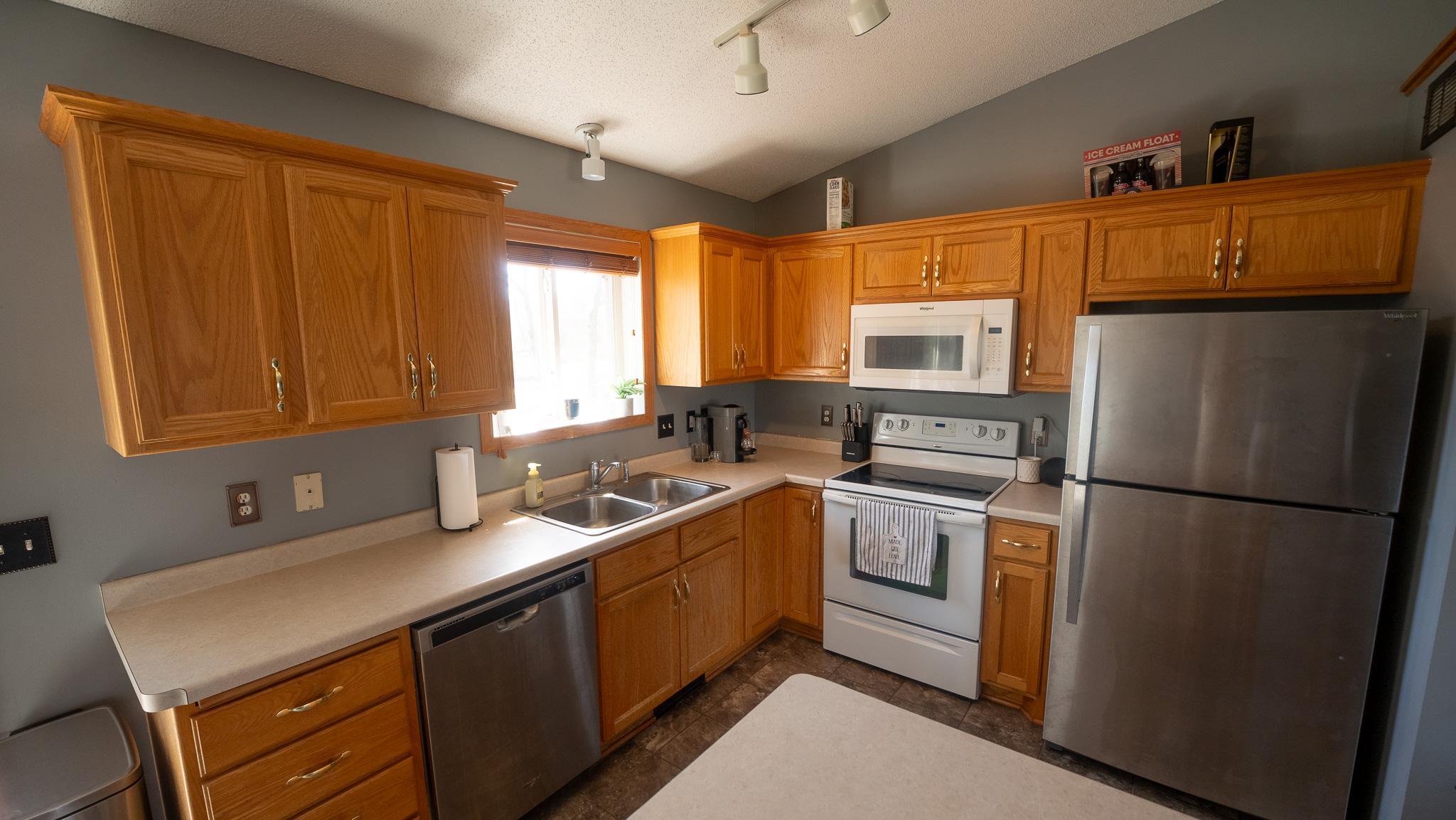 Homes for sale in Braham, MN | 603 Horseshoe Ln, Braham, MN 55006 | MLS# 7058866