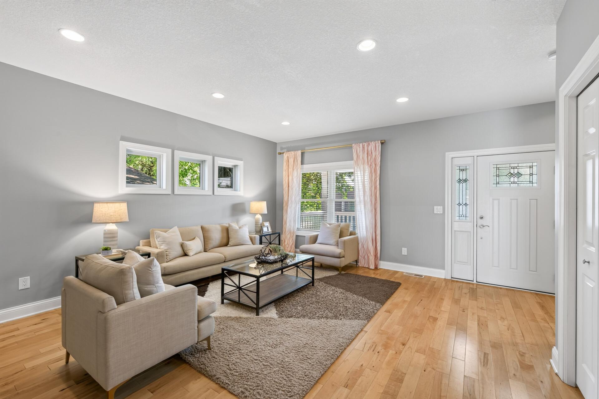 2nd image of 4304 Stevens Ave, Minneapolis, MN 55409 | MLS# 7059015