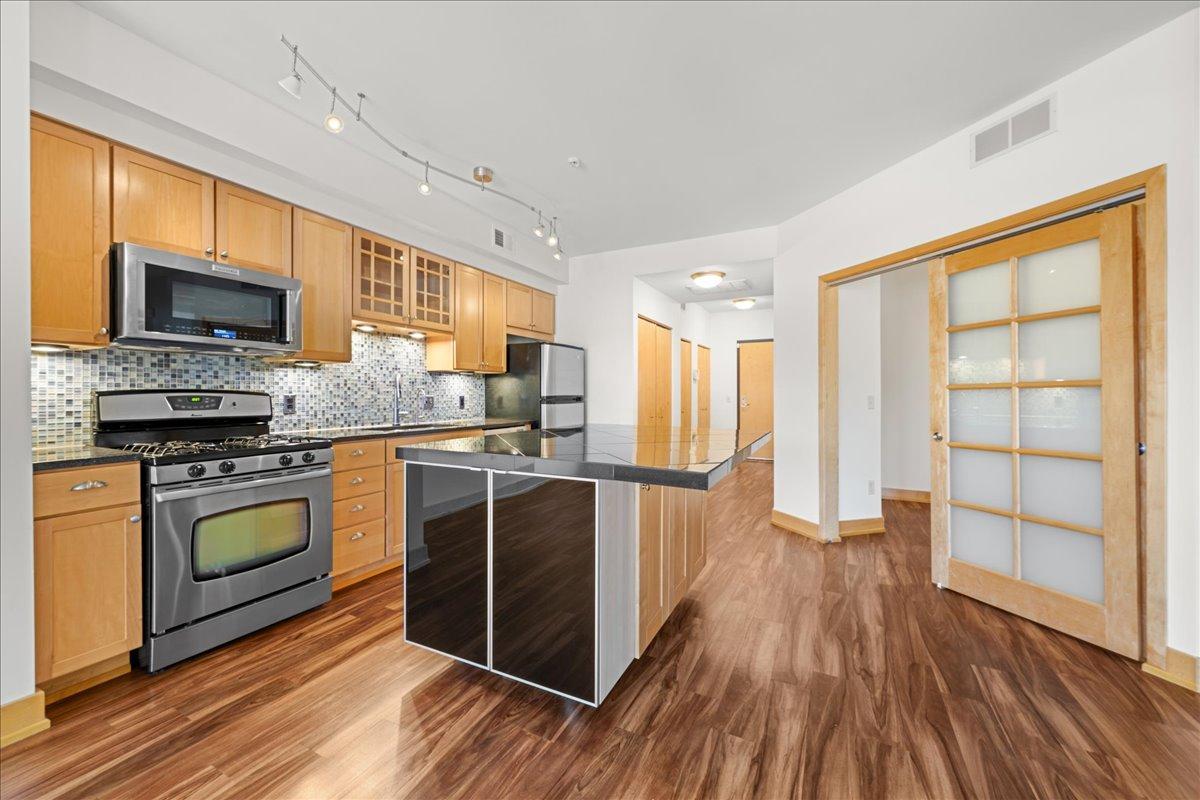 Homes for sale in Minneapolis, MN | 4500 Chicago Ave S #110, Minneapolis, MN 55407 | MLS# 7059103