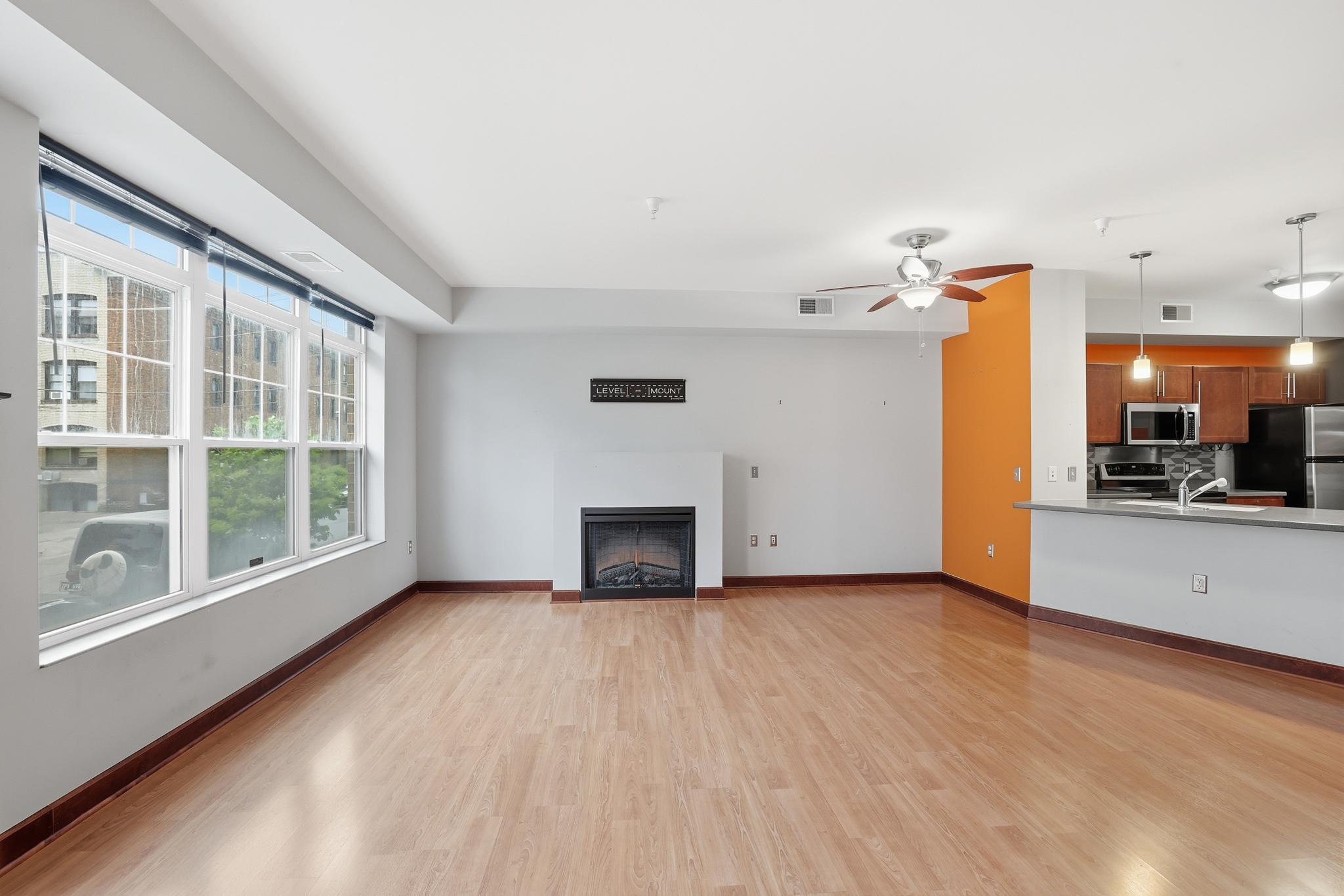 Homes for sale in Minneapolis, MN | 312 E 18th St, Minneapolis, MN 55404 | MLS# 7059180