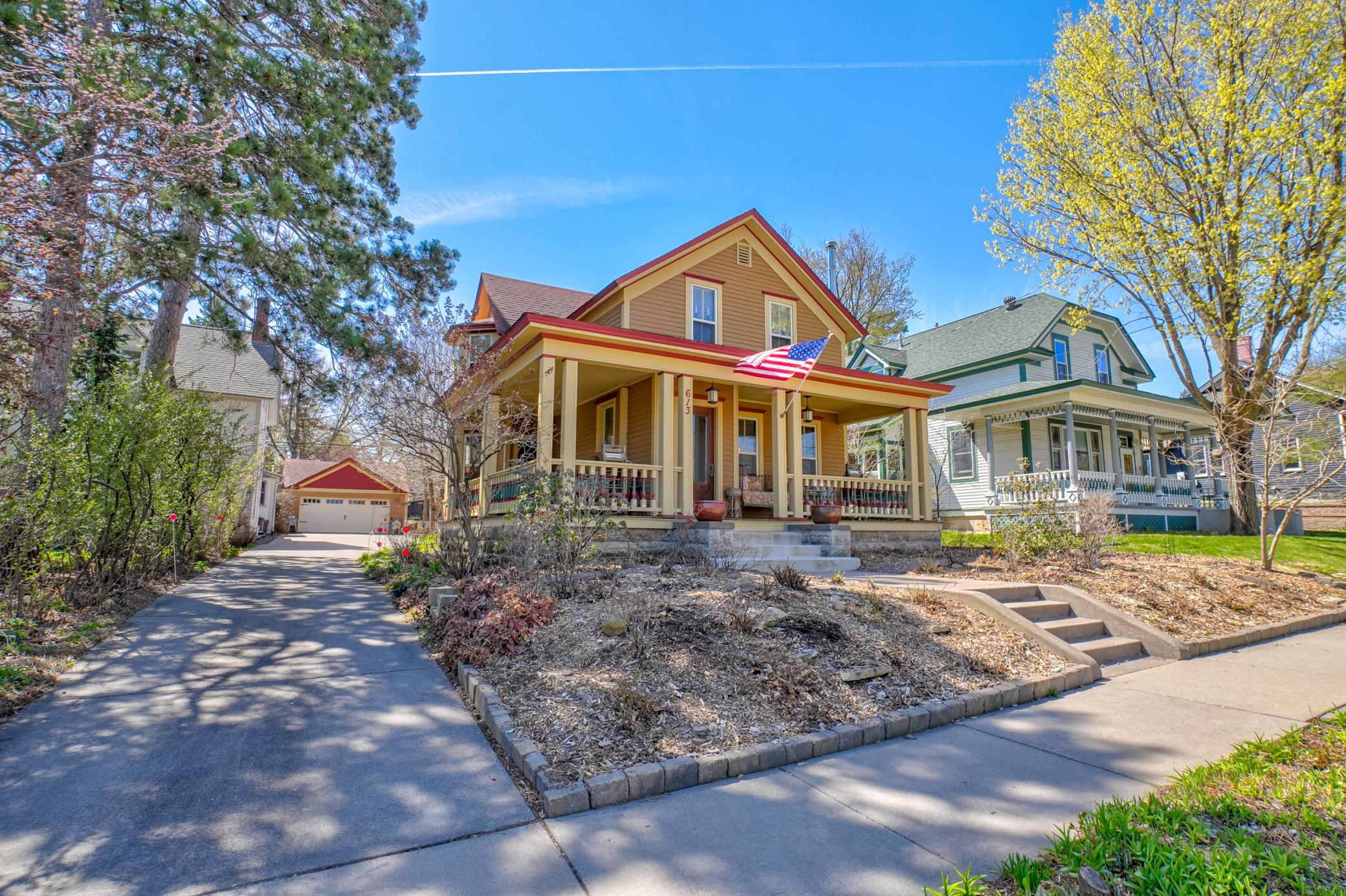 Homes for sale in Stillwater, MN | 613 Olive St W, Stillwater, MN 55082 | MLS# 7059233