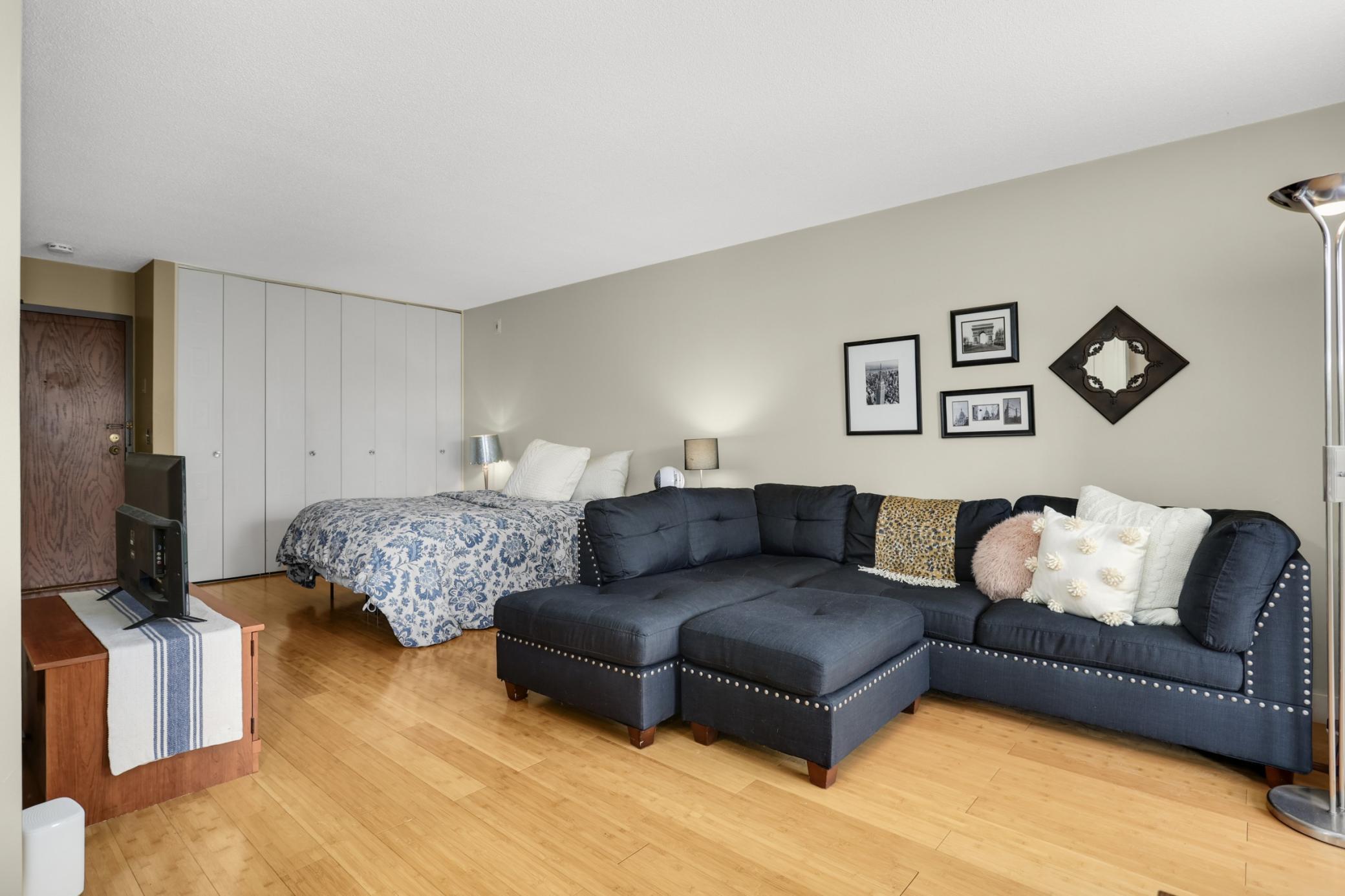 Homes for sale in Edina, MN | 4101 Parklawn Ave #103, Edina, MN 55435 | MLS# 7059320