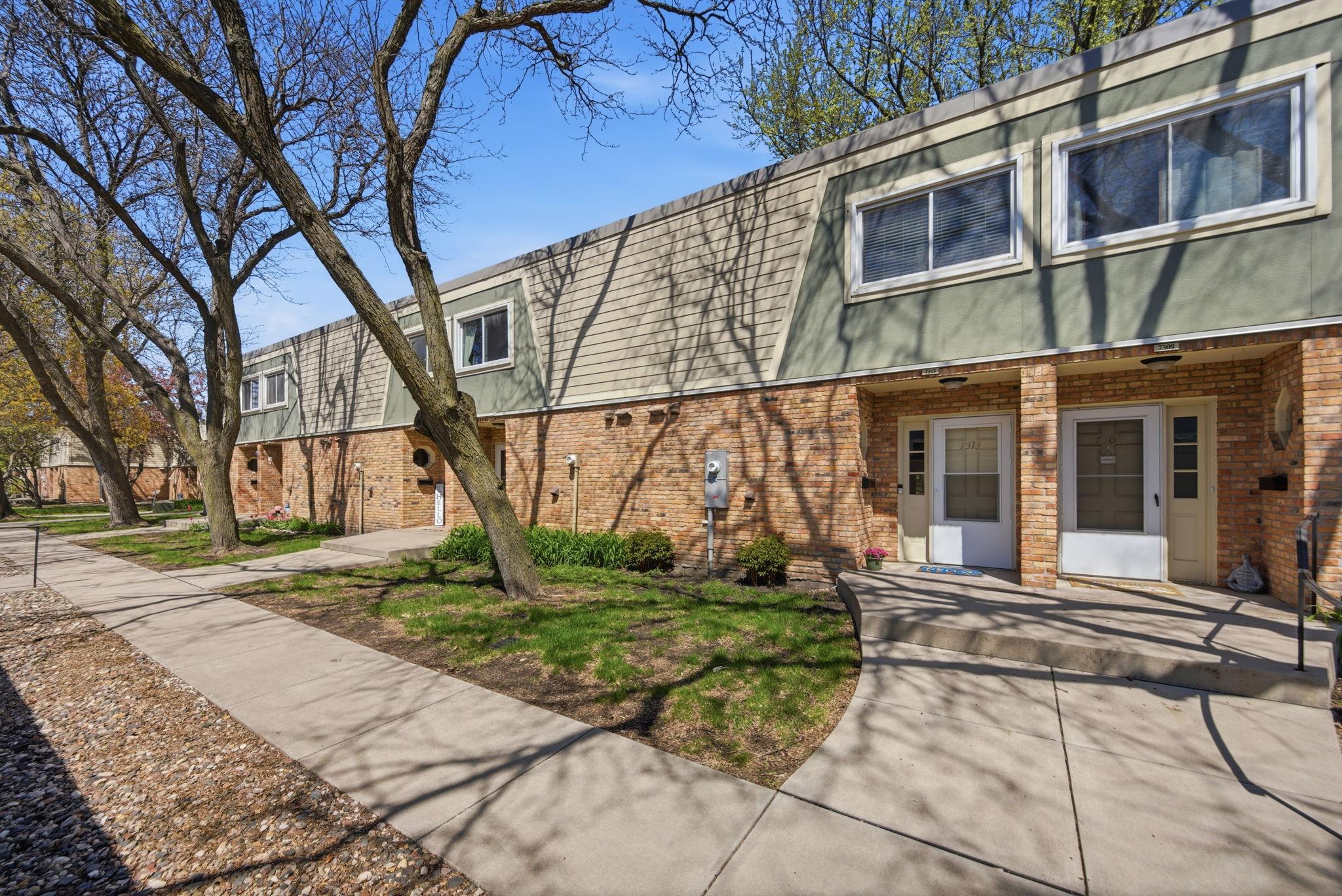 Homes for sale in Saint Louis Park, MN | 7313 W Franklin Ave, Saint Louis Park, MN 55426 | MLS# 7060129