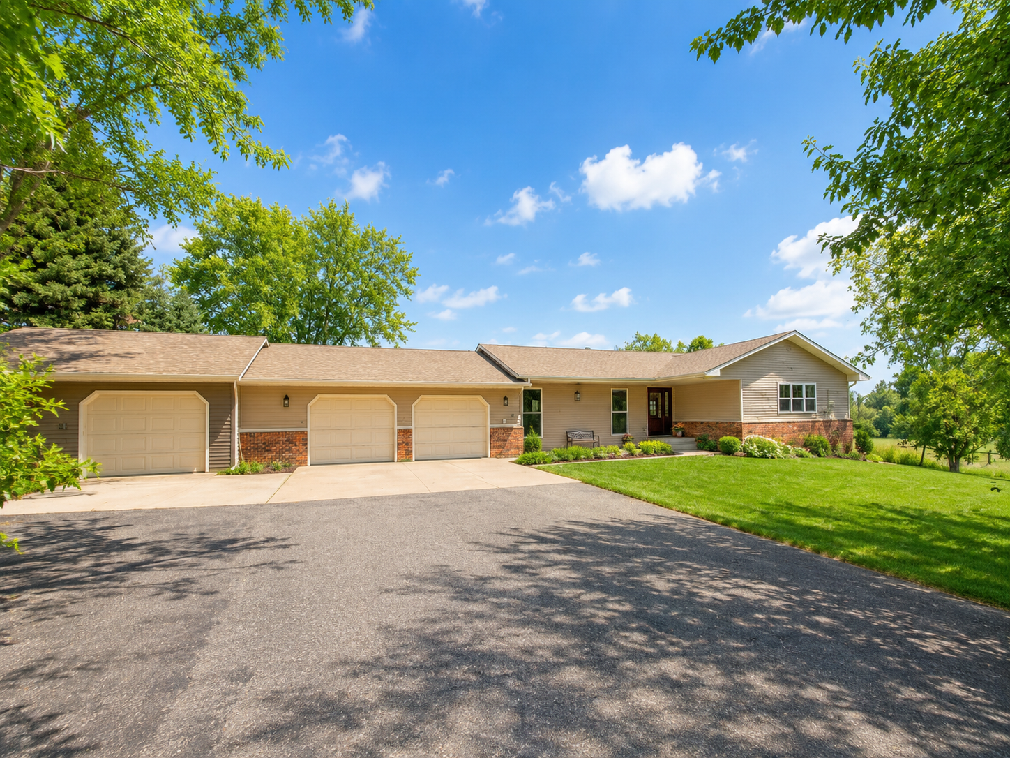 1st image of 2398 122nd Ave Ne, Spicer, MN 56288 | MLS# 7060246