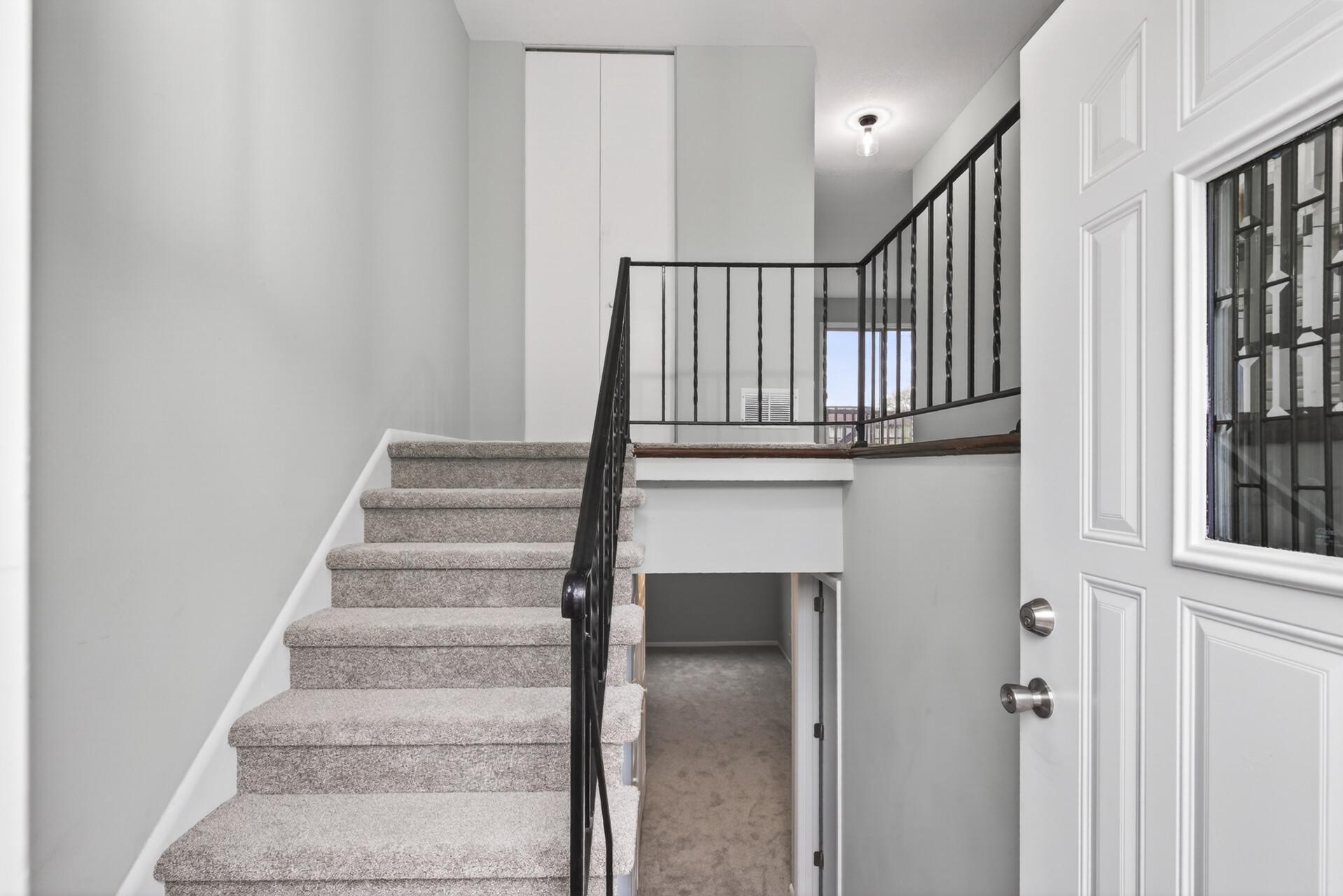 3rd image of 7433 142Nd Street Ct, Saint Paul, MN 55124 | MLS# 7060718