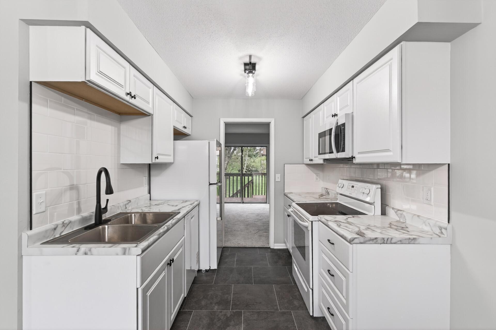 1st image of 7433 142nd Street Ct, Saint Paul, MN 55124 | MLS# 7060718