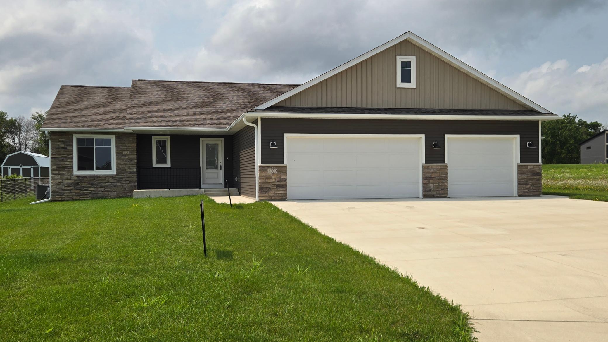 22nd image of 1309 18th St Ne, Austin, MN 55912 | MLS# 7060947
