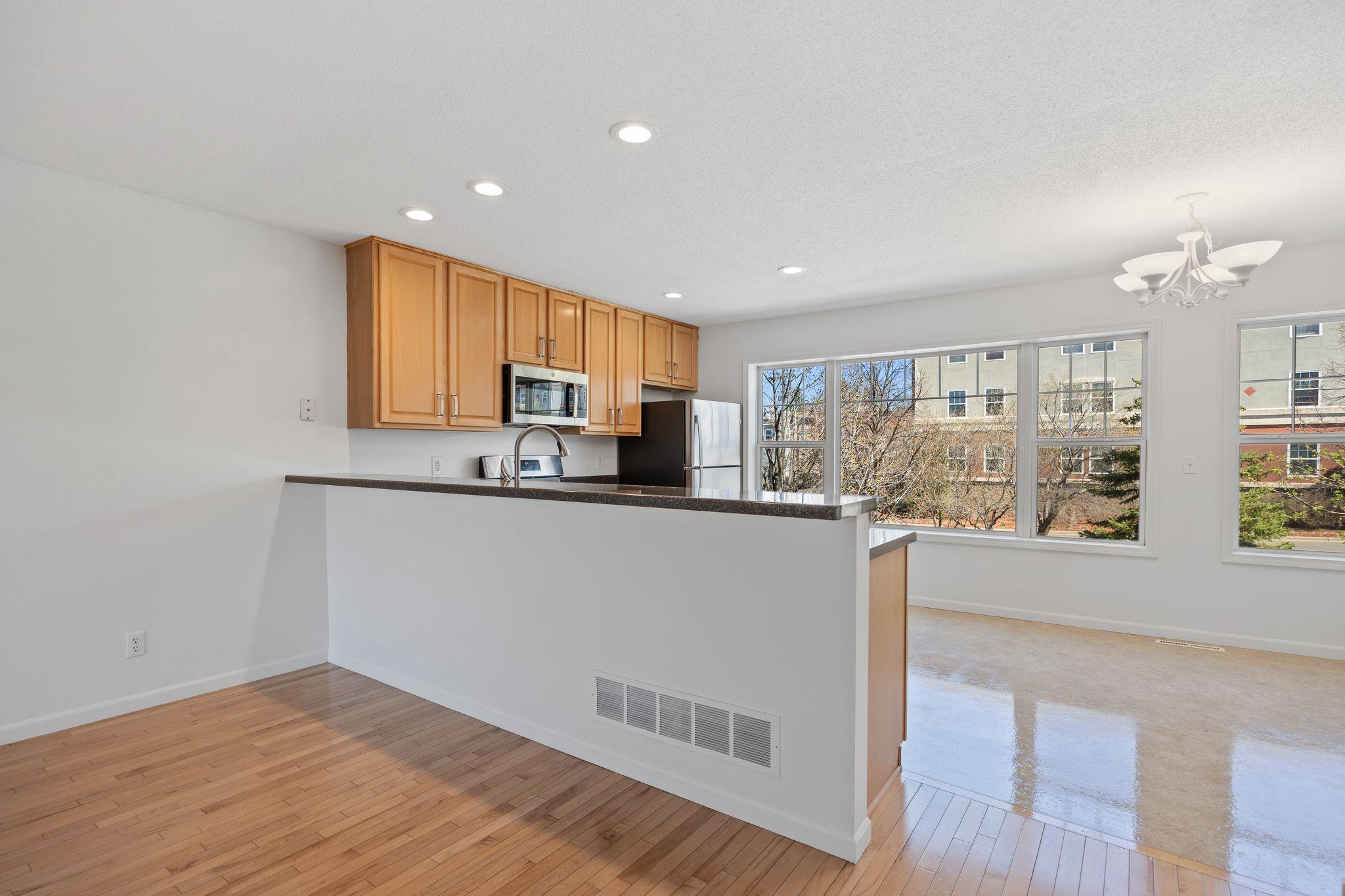 14th image of 1823 3rd St Ne, Minneapolis, MN 55418 | MLS# 7061103