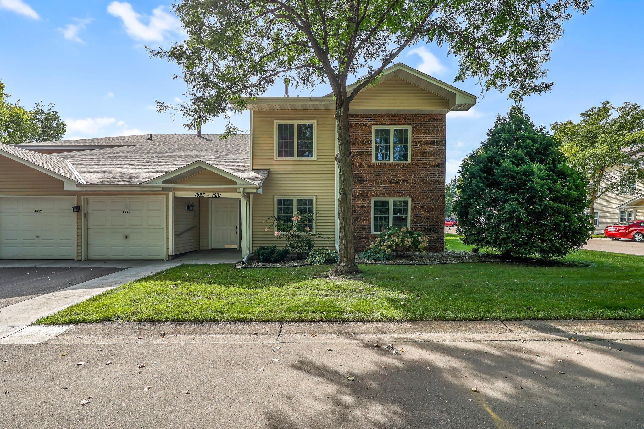 Homes for sale in White Bear Lake, MN | 1827 County Rd E E #18, White Bear Lake, MN 55110 | MLS# 7061452