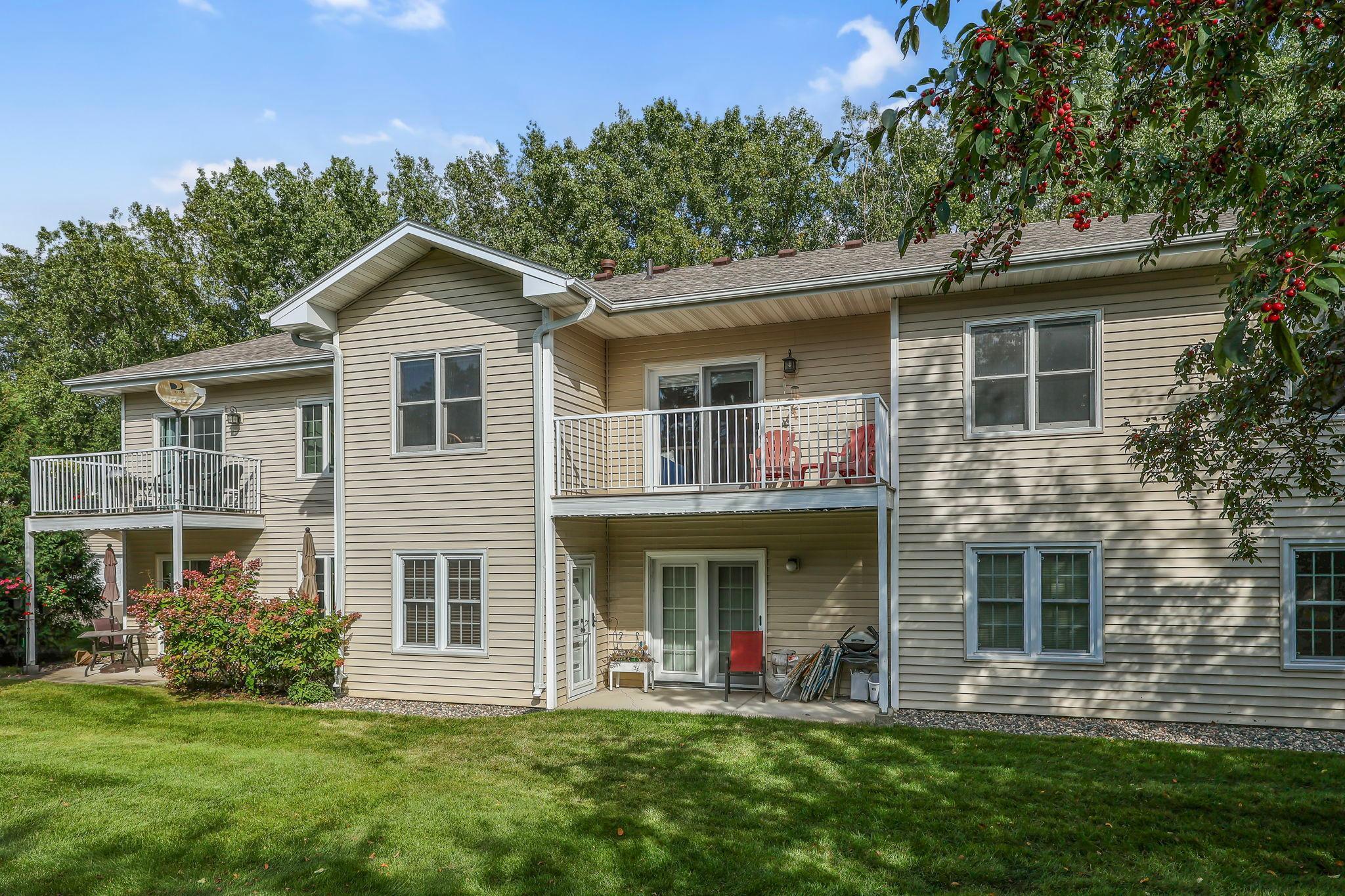 Homes for sale in White Bear Lake, MN | 1827 County Rd E E #18, White Bear Lake, MN 55110 | MLS# 7061452