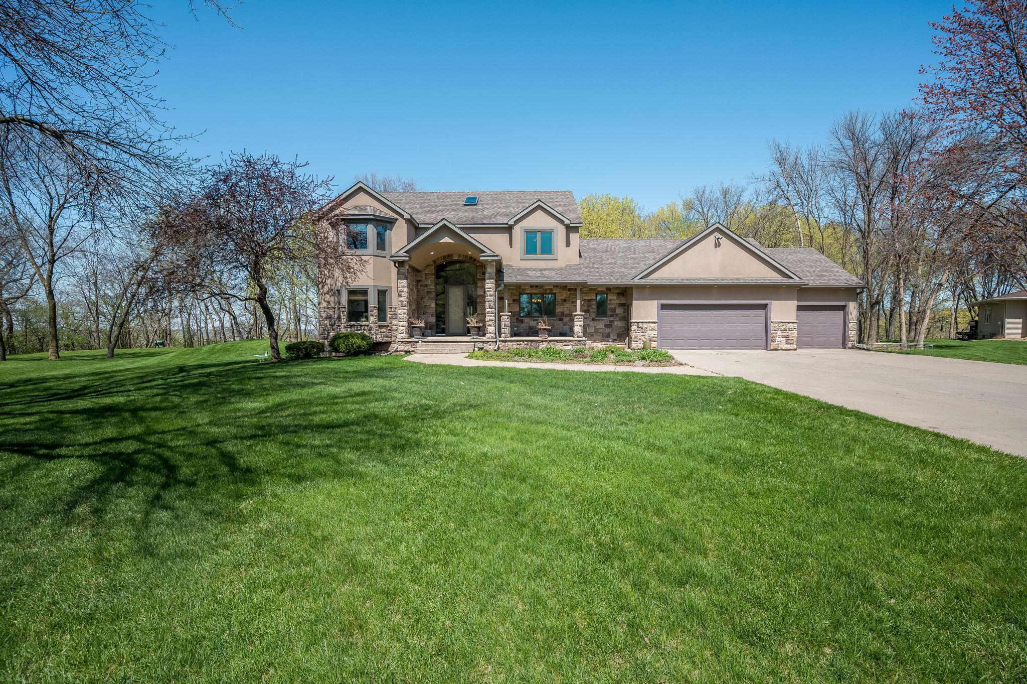 1st image of 180 Joray Dr, Mankato, MN 56001 | MLS# 7061519