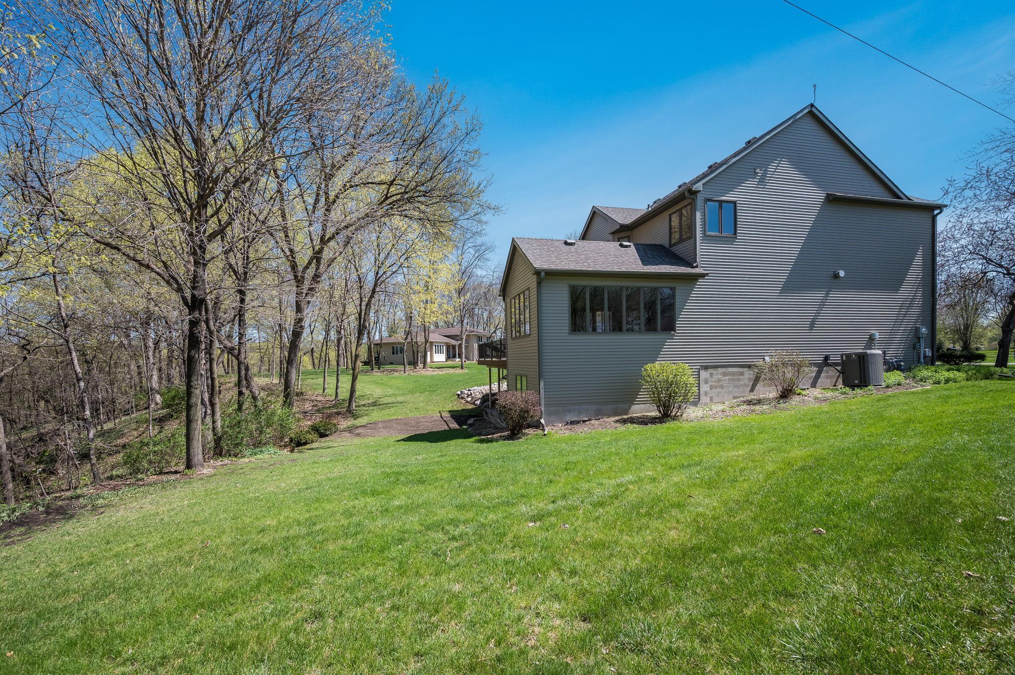 3rd image of 180 Joray Dr, Mankato, MN 56001 | MLS# 7061519