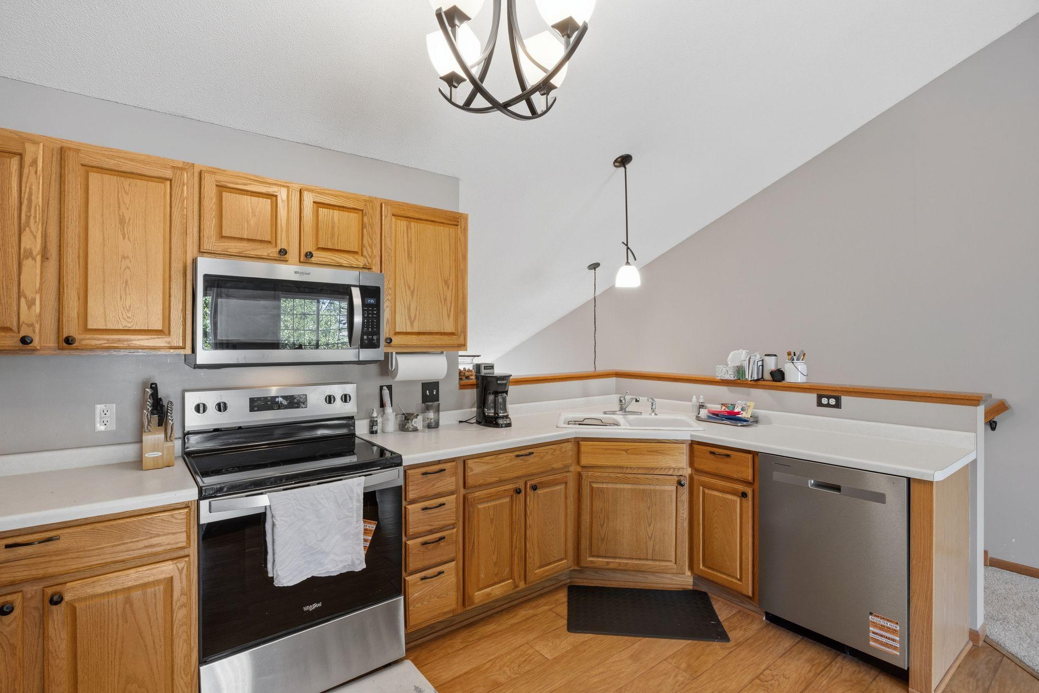 4th image of 1204 Timber Wy, Stillwater, MN 55082 | MLS# 7061632