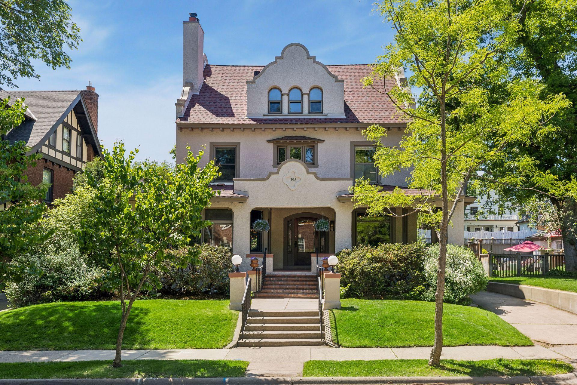 1st image of 1918 Humboldt Ave S, Minneapolis, MN 55403 | MLS# 7061815