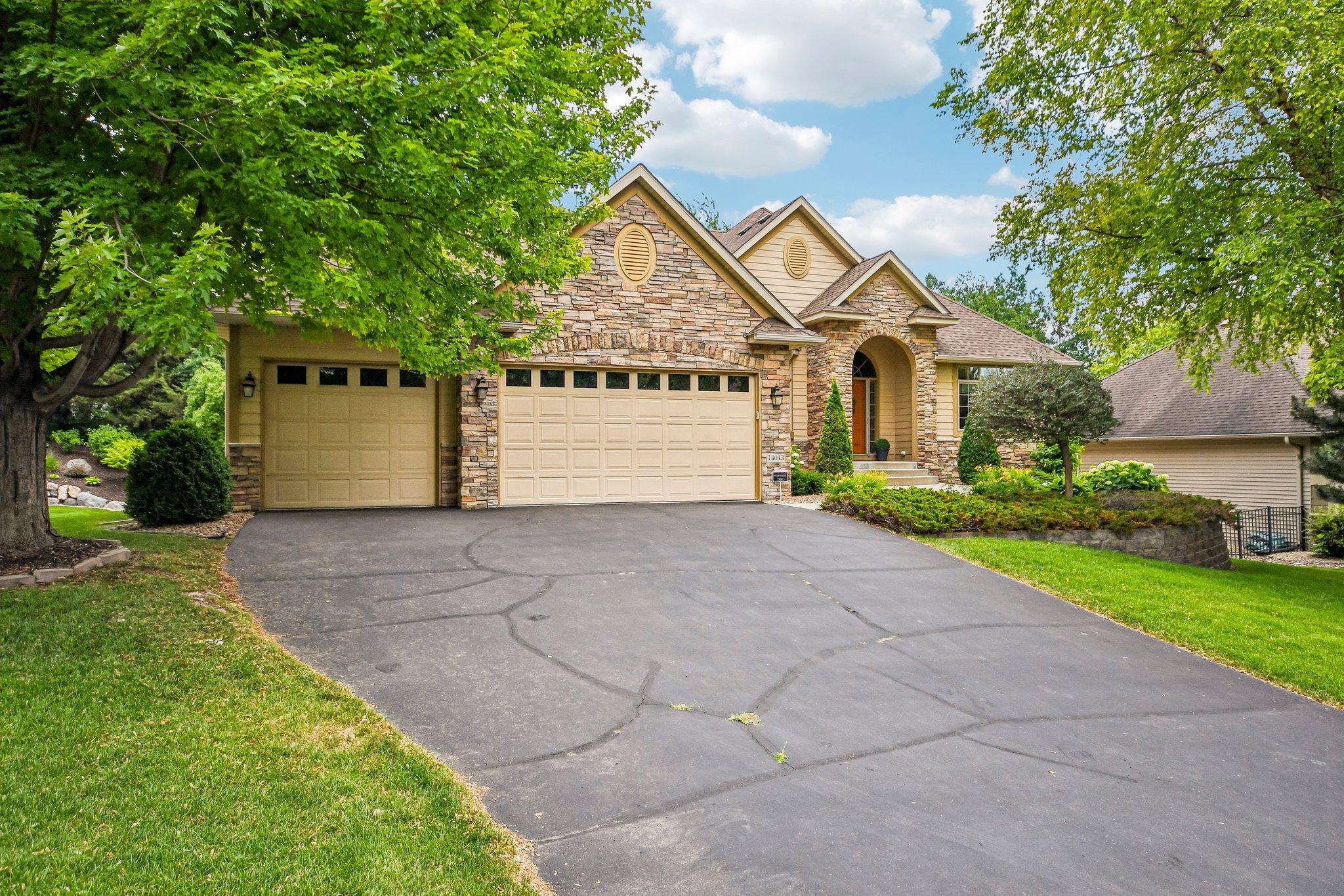 1st image of 14043 Kings Ct, Savage, MN 55378 | MLS# 7062881