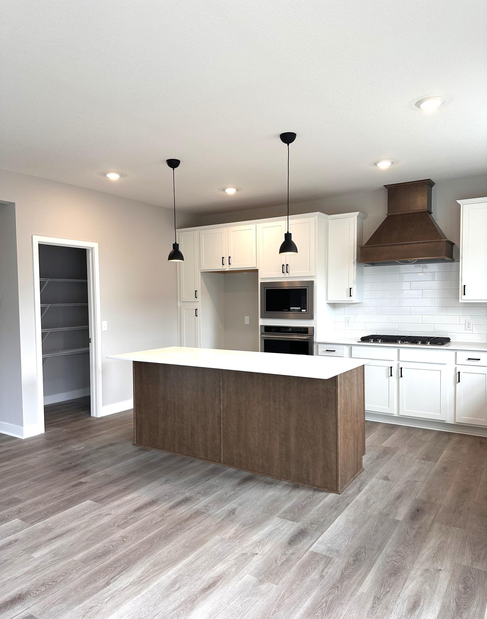 3rd image of 917 Foxglove Ter, Waconia, MN 55387 | MLS# 7062954