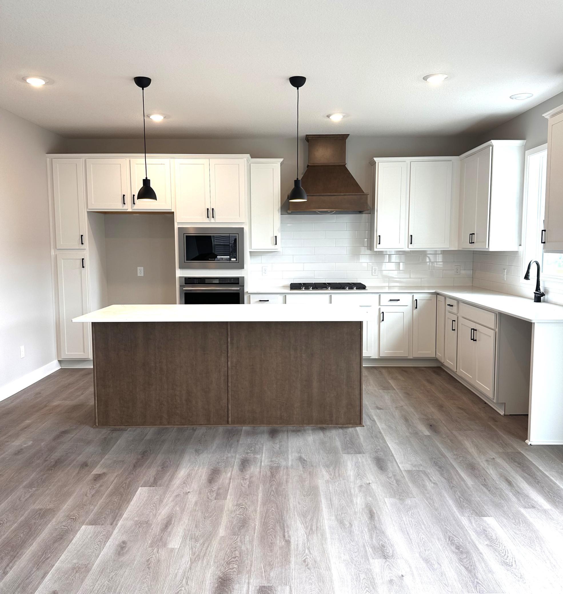 2nd image of 917 Foxglove Ter, Waconia, MN 55387 | MLS# 7062954
