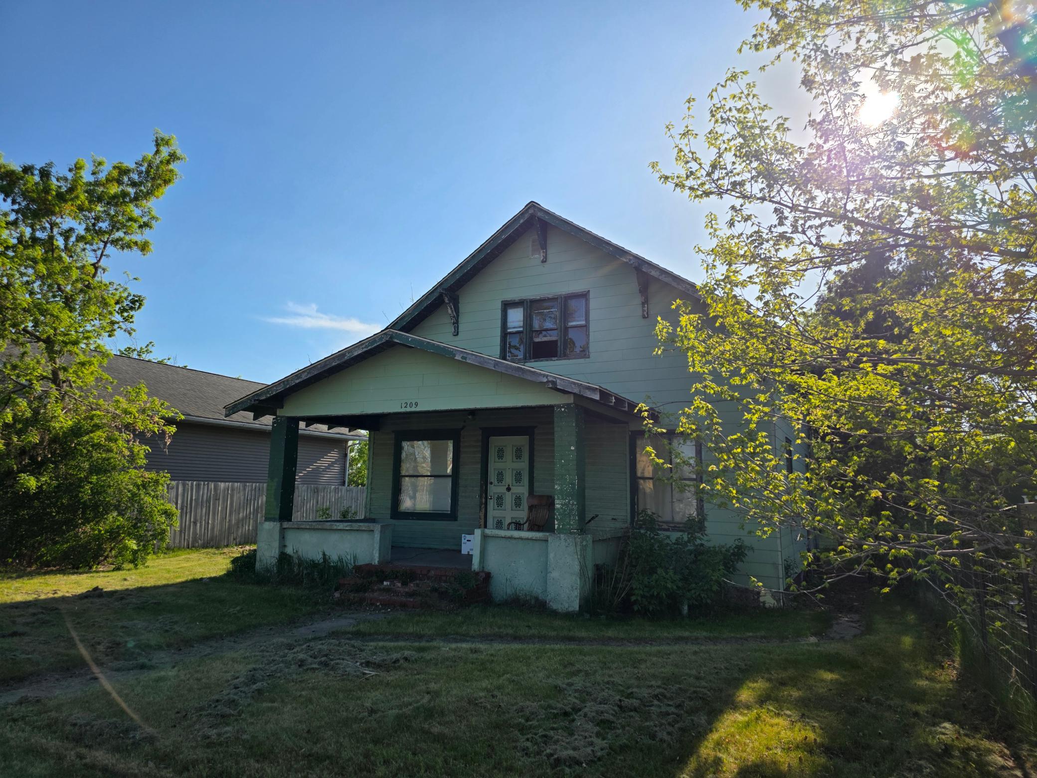 1st image of 1209 Bemidji Ave N, Bemidji, MN 56601 | MLS# 7063378