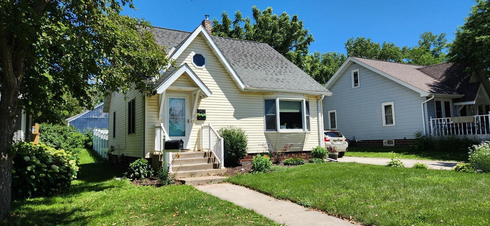1st image of 143 Maple St E, Amery, WI 54001 | MLS# 7063431