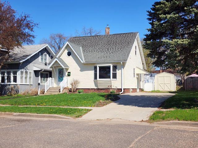 2nd image of 143 Maple St E, Amery, WI 54001 | MLS# 7063431