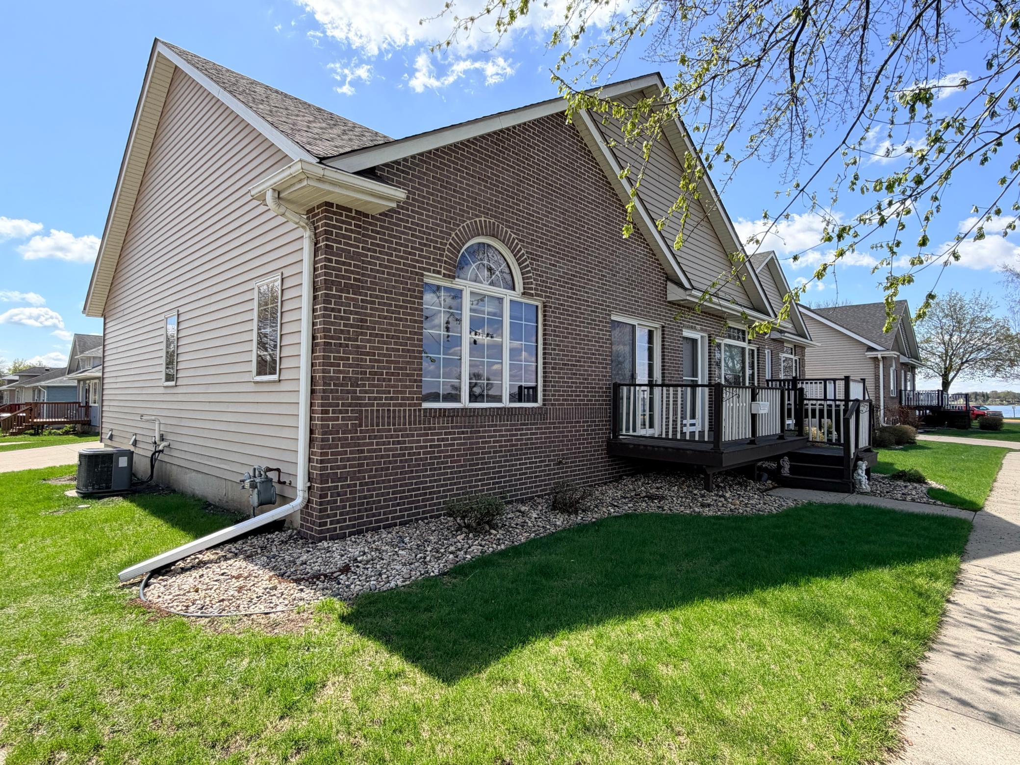 Homes for sale in Worthington, MN | 726 3Rd Ave, Worthington, MN 56187 | MLS# 7063447