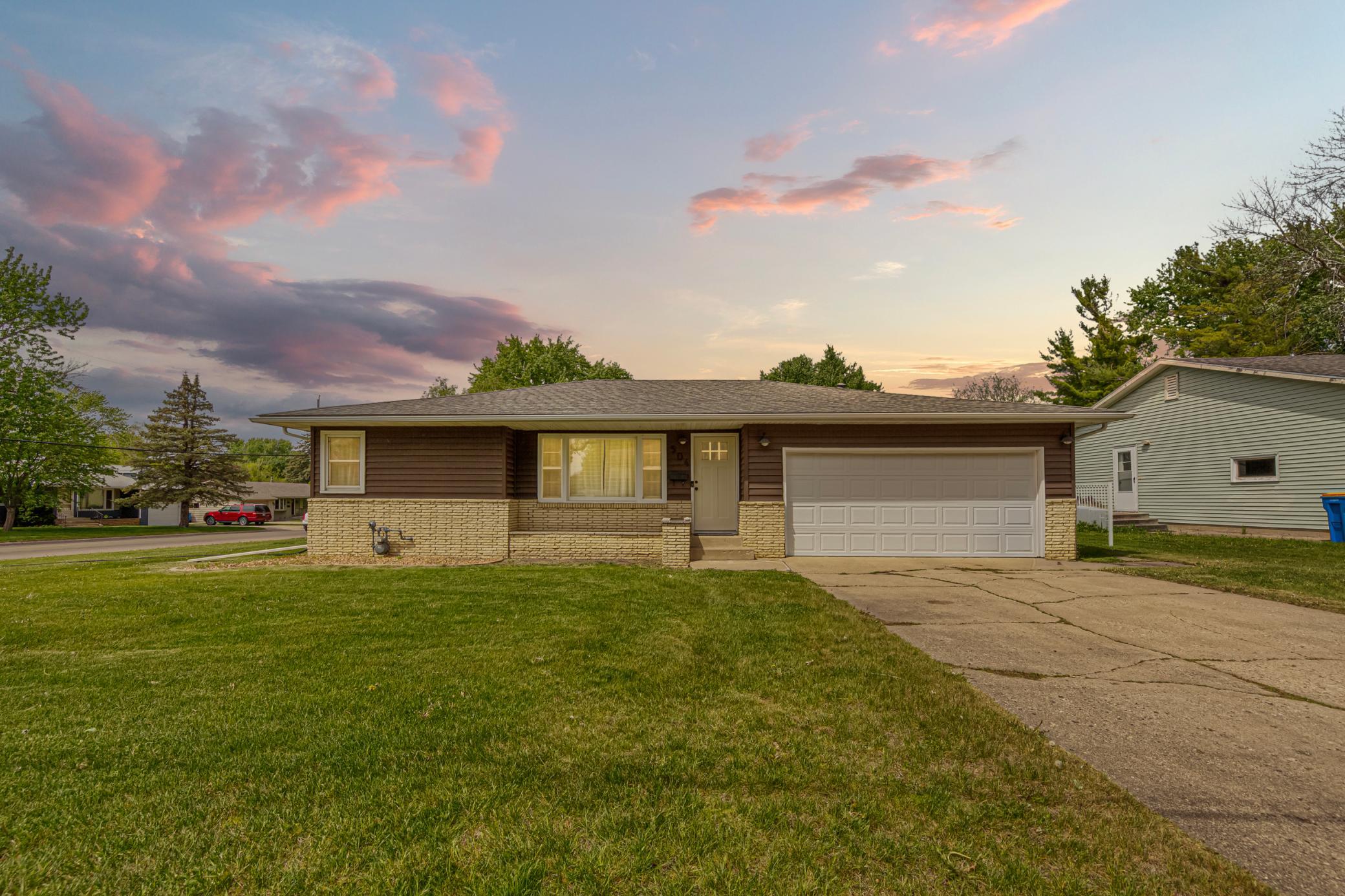 Homes for sale in Owatonna, MN | 504 Havana Rd, Owatonna, MN 55060 | MLS# 7063586