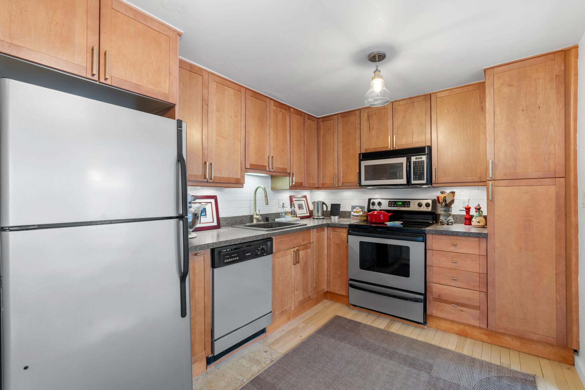 Homes for sale in Minneapolis, MN | 1707 Stevens Ave #B3, Minneapolis, MN 55403 | MLS# 7063645