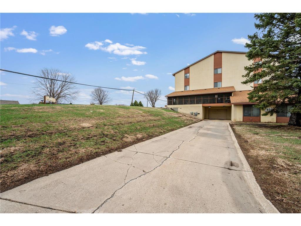 Homes for sale in Fairmont, MN | 2679 Albion Ave #305, Fairmont, MN 56031 | MLS# 7063763
