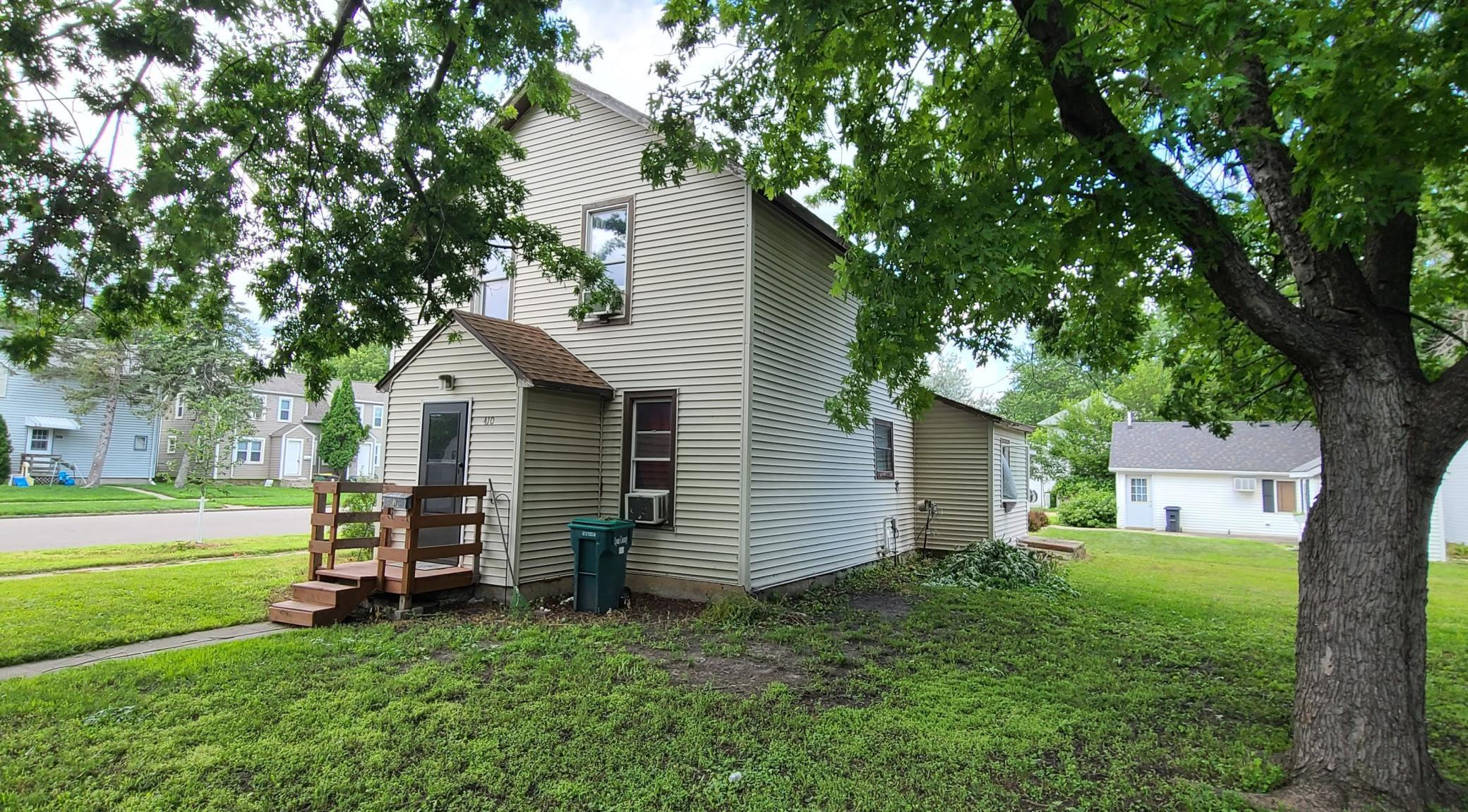 Homes for sale in Marshall, MN | 410 Lynd St, Marshall, MN 56258 | MLS# 7064135