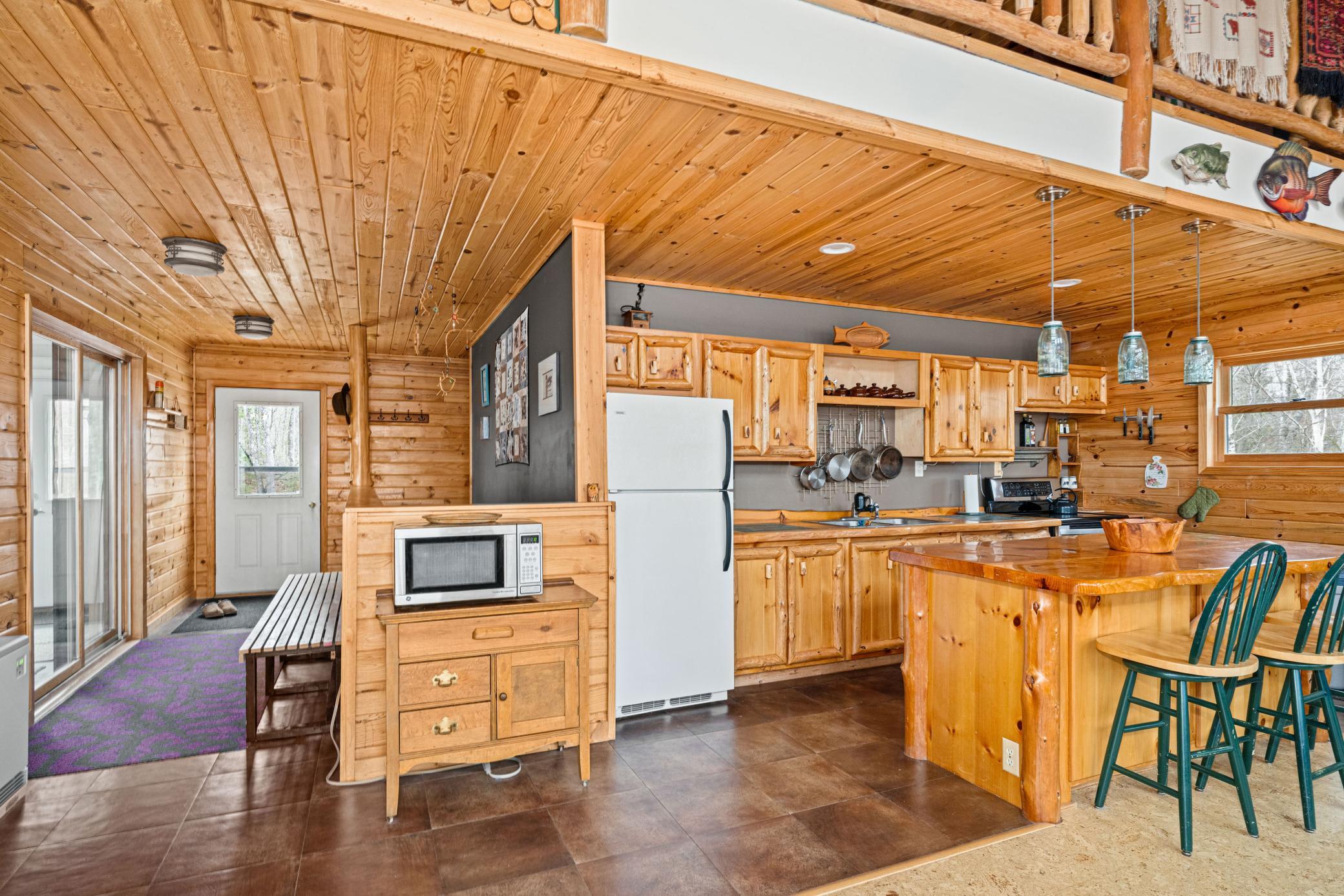 Homes for sale in Hibbing, MN | 12846 Wichingen Rd, Hibbing, MN 55746 | MLS# 7064298