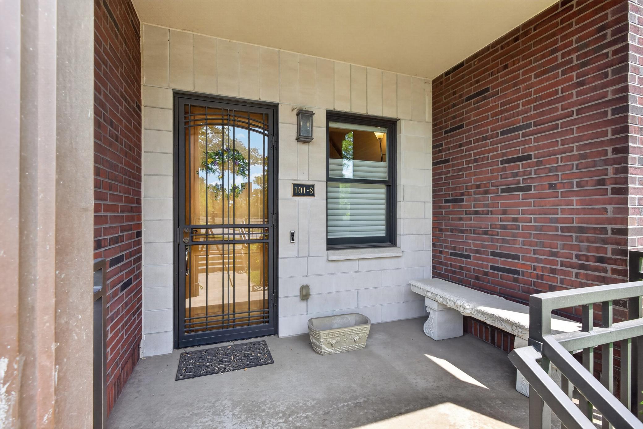 2nd image of 101 Main St Ne #8, Minneapolis, MN 55413 | MLS# 7064373
