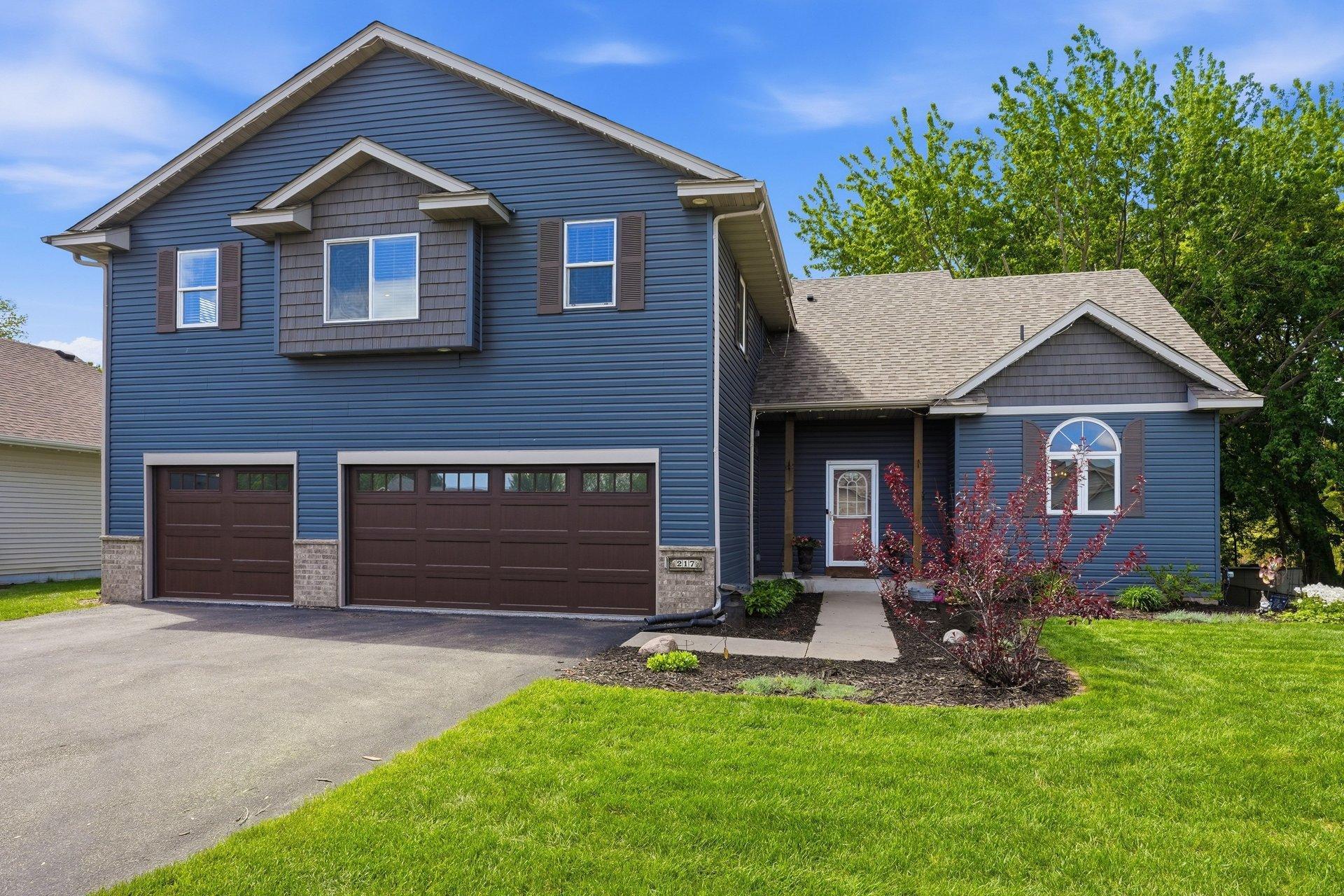 2nd image of 217 Maverick Ave, Elko New Market, MN 55054 | MLS# 7064694