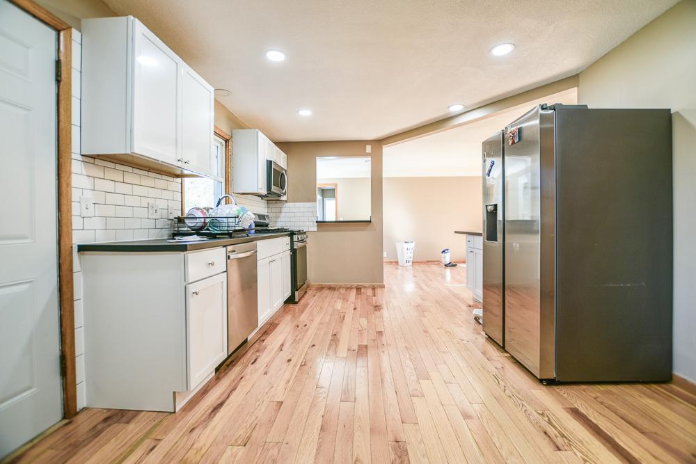 4th image of 1306 Hillcrest Dr Ne, Minneapolis, MN 55432 | MLS# 7064750