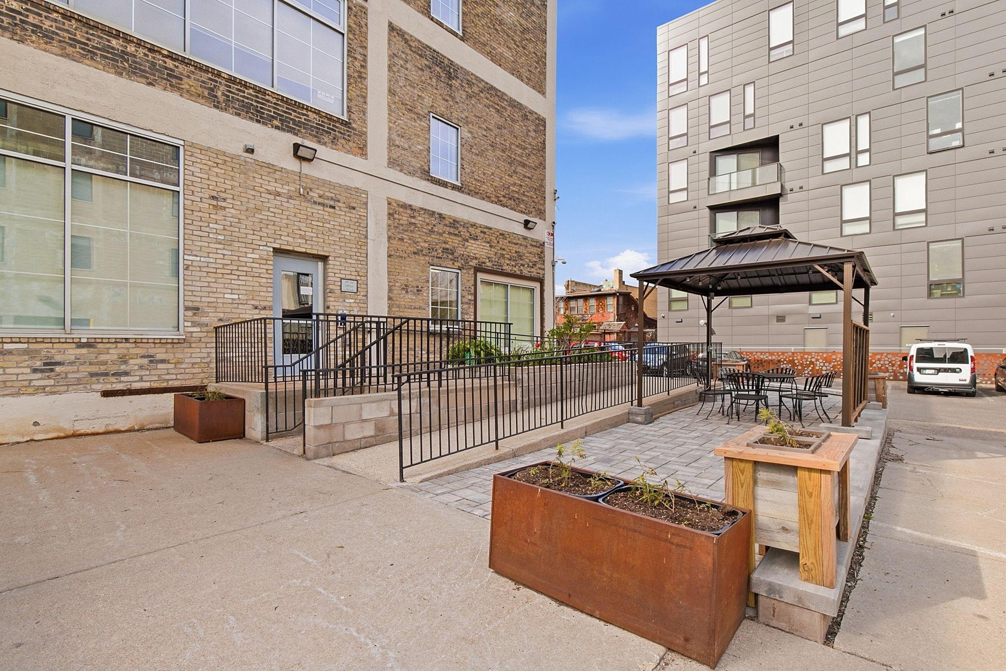 38th image of 918 3rd St N #306, Minneapolis, MN 55401 | MLS# 7065004