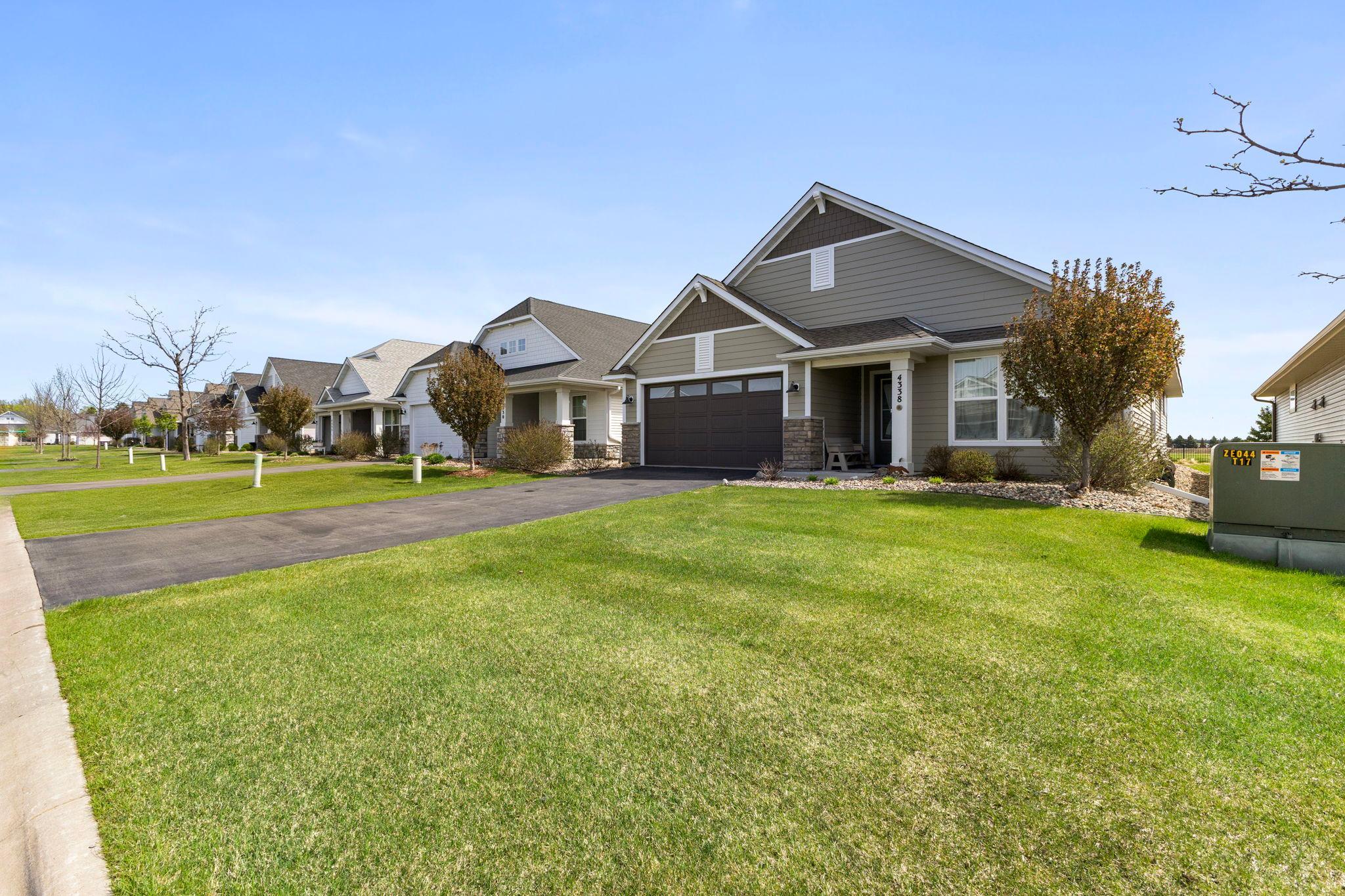 39th image of 4338 Monarch Dr, Saint Paul, MN 55129 | MLS# 7065129