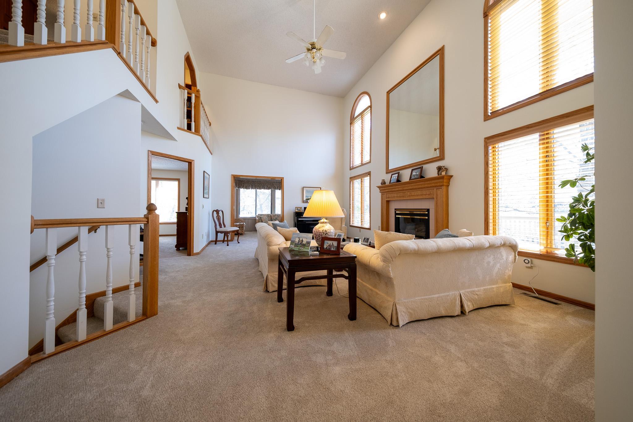 3rd image of 13274 Huntington Dr, Saint Paul, MN 55124 | MLS# 7065163