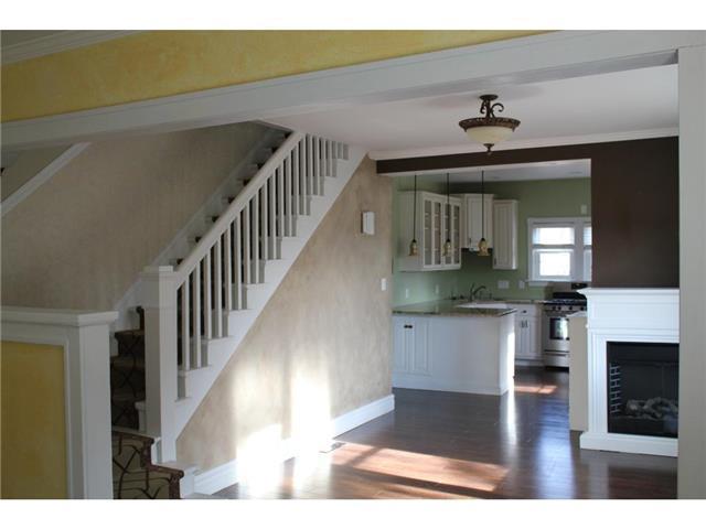 3rd image of 2506 7Th Ave E, Saint Paul, MN 55109 | MLS# 7065827