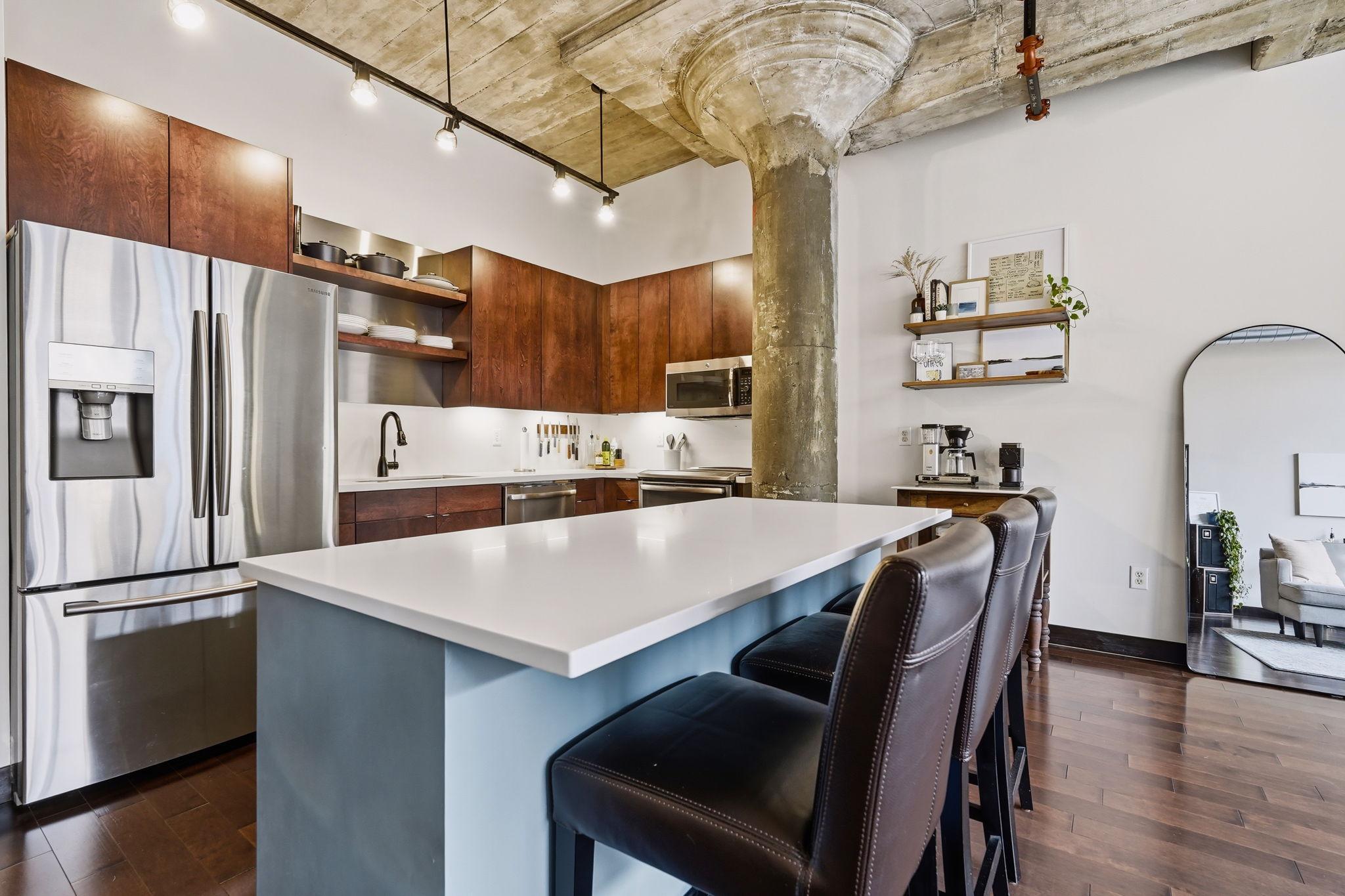 3rd image of 618 Washington Ave N #405, Minneapolis, MN 55401 | MLS# 7065871