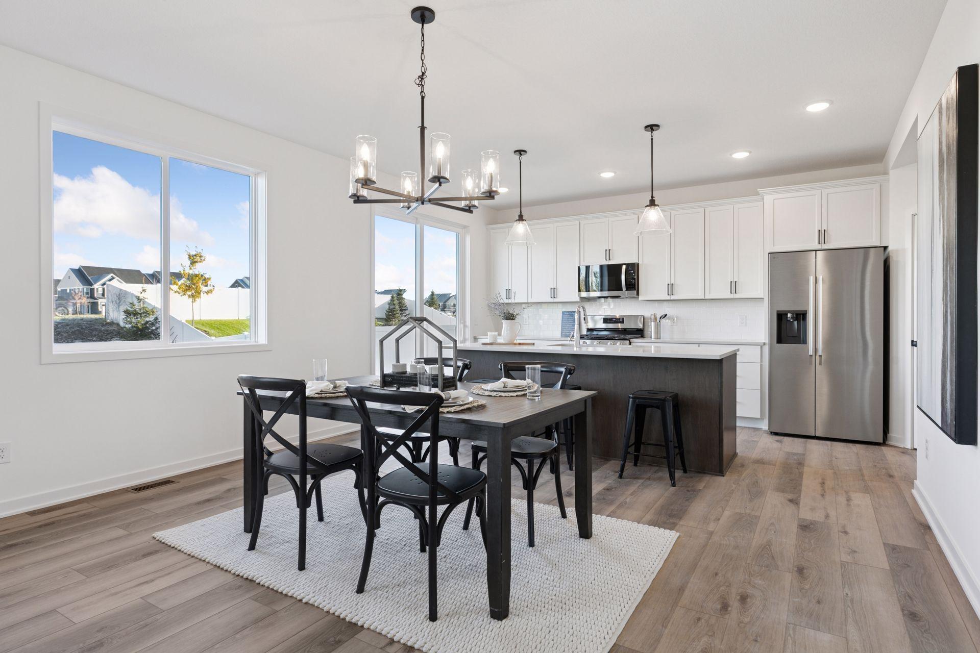 3rd image of 10157 Blackmoor Rd, Saint Paul, MN 55129 | MLS# 7065921