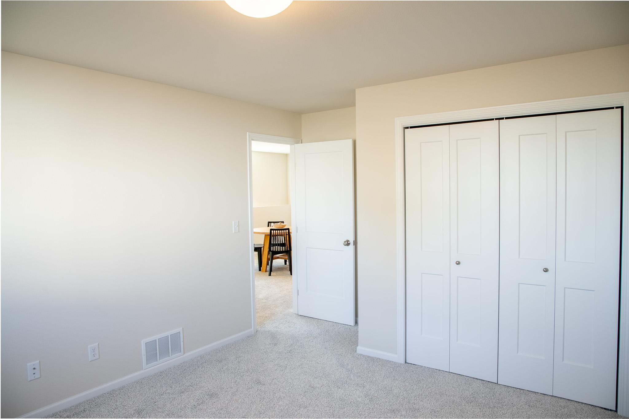 35th image of 6794 Meadow View Dr S, Fargo, ND 58104 | MLS# 7066007