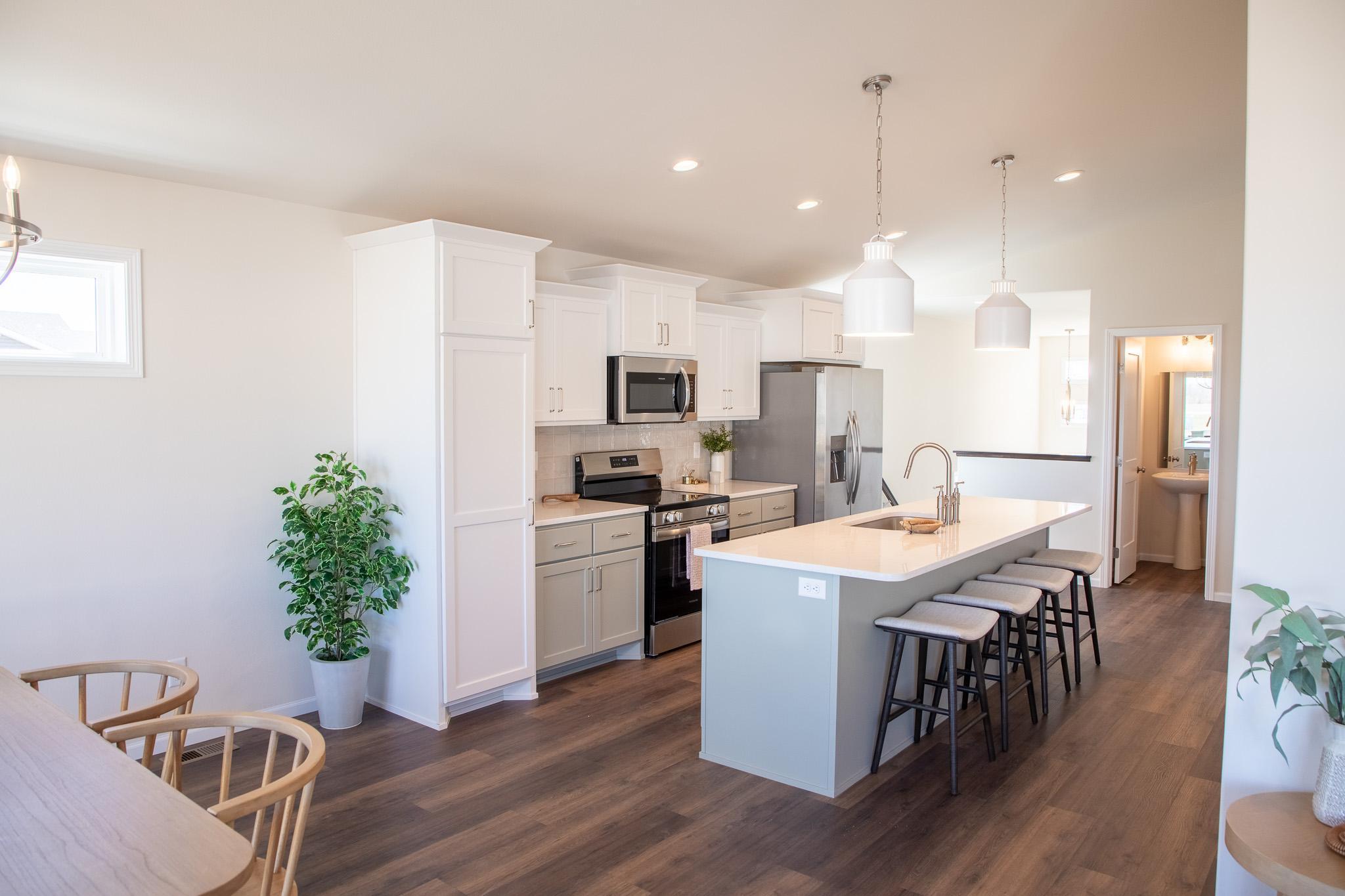 4th image of 6794 Meadow View Dr S, Fargo, ND 58104 | MLS# 7066007