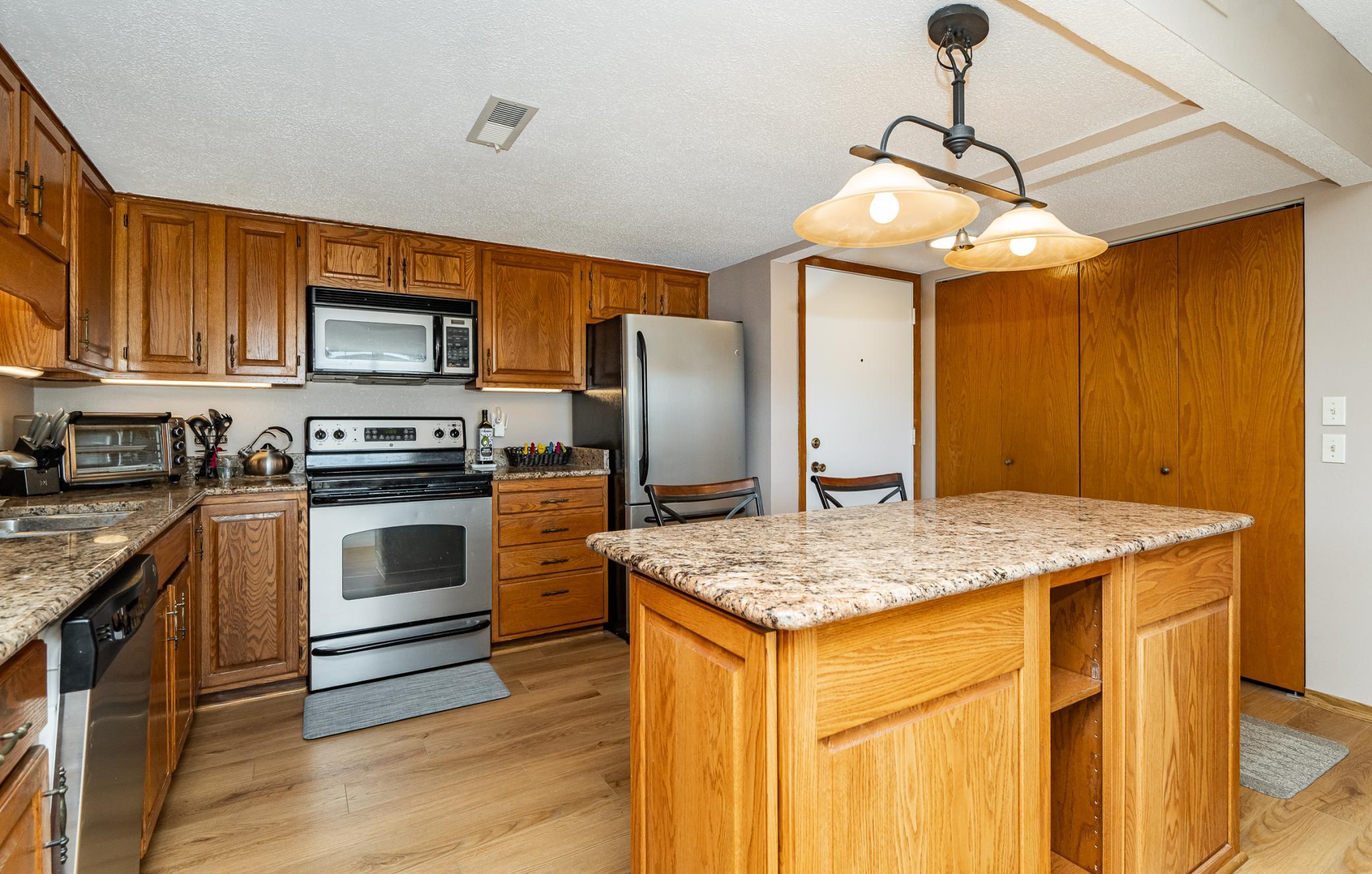 3rd image of 625 19Th St Nw #500, Rochester, MN 55901 | MLS# 7066272