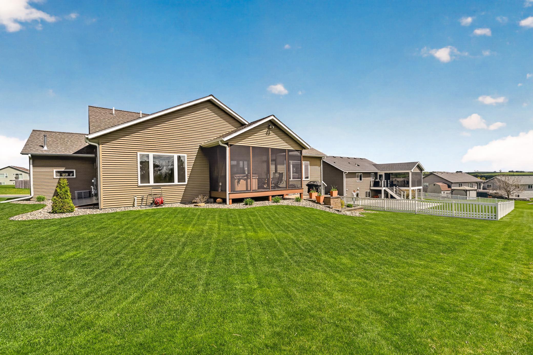 5th image of 847 Golfview Ave, Zumbrota, MN 55992 | MLS# 7066637
