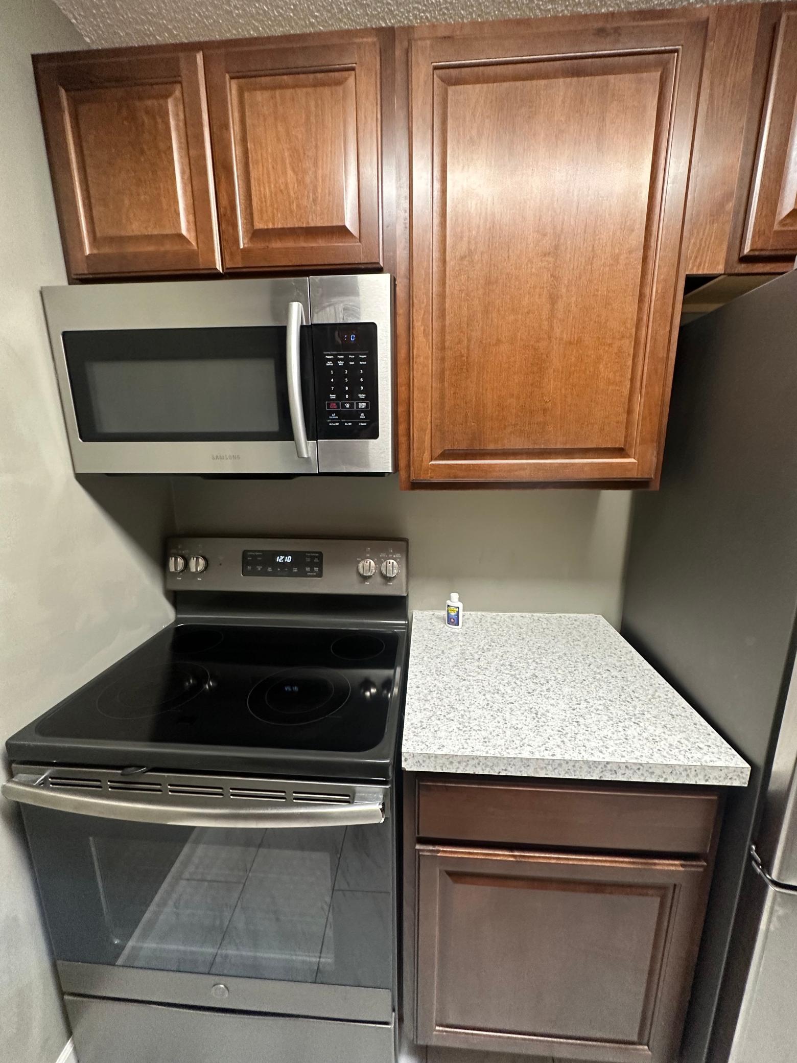 3rd image of 12930 Nicollet Ave, Burnsville, MN 55337