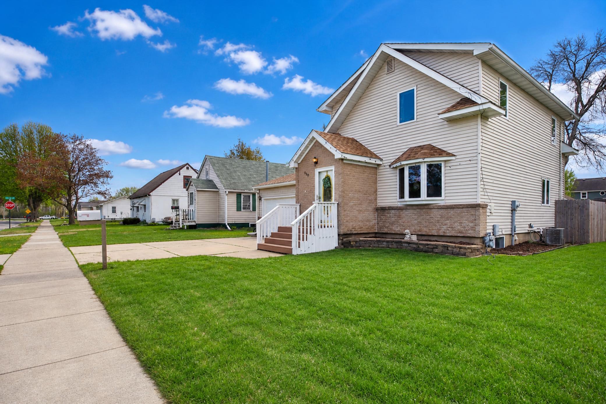 Homes for sale in Austin, MN | 810 10Th Ave Se, Austin, MN 55912 | MLS# 7066851