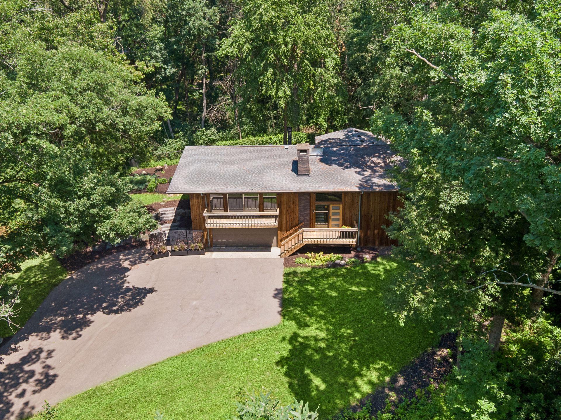 1st image of 8 Sandpiper Ln, Saint Paul, MN 55127 | MLS# 7066958